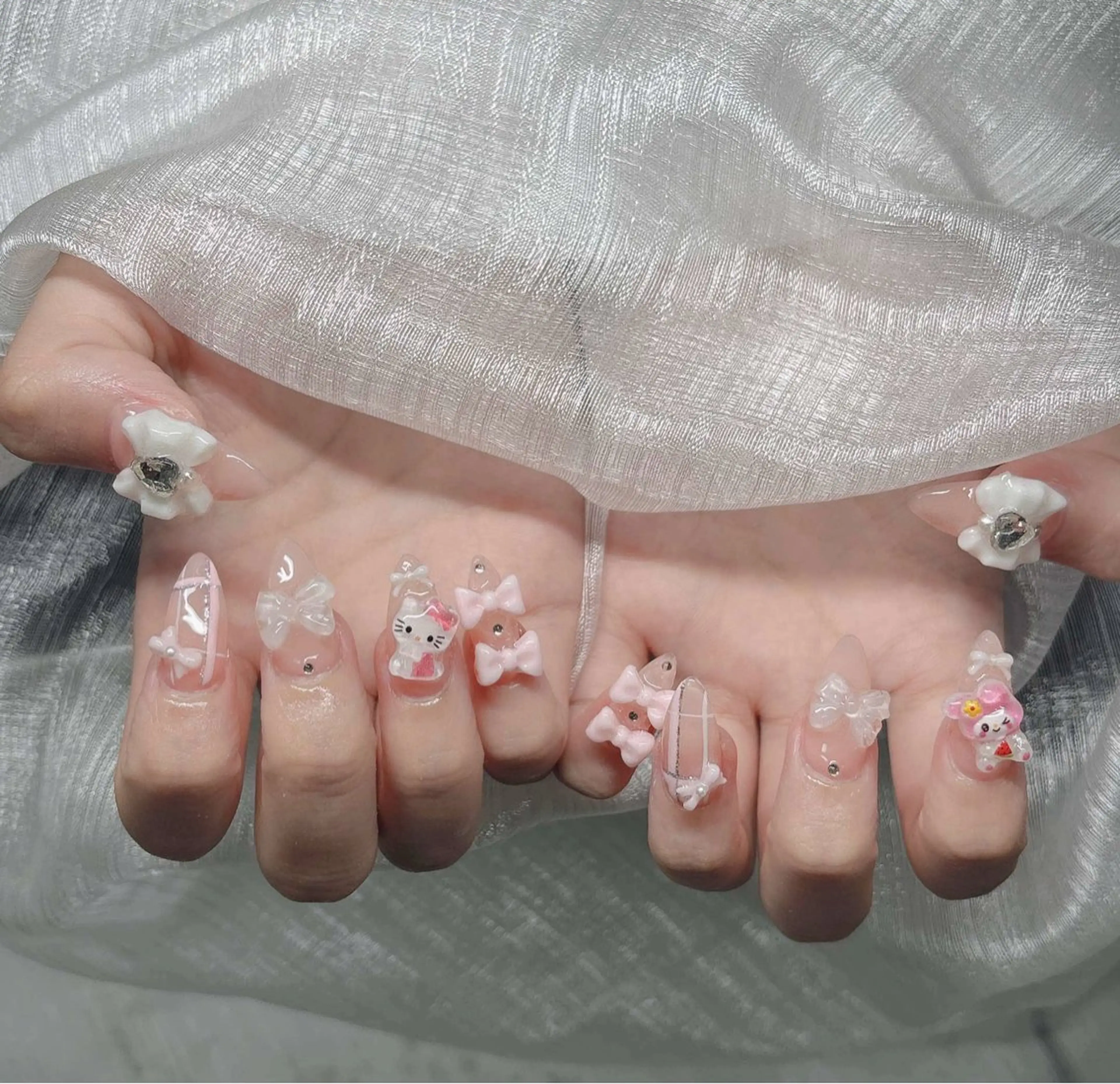 ネイル ハンドネイル Lee Nailsのネイルデザイン