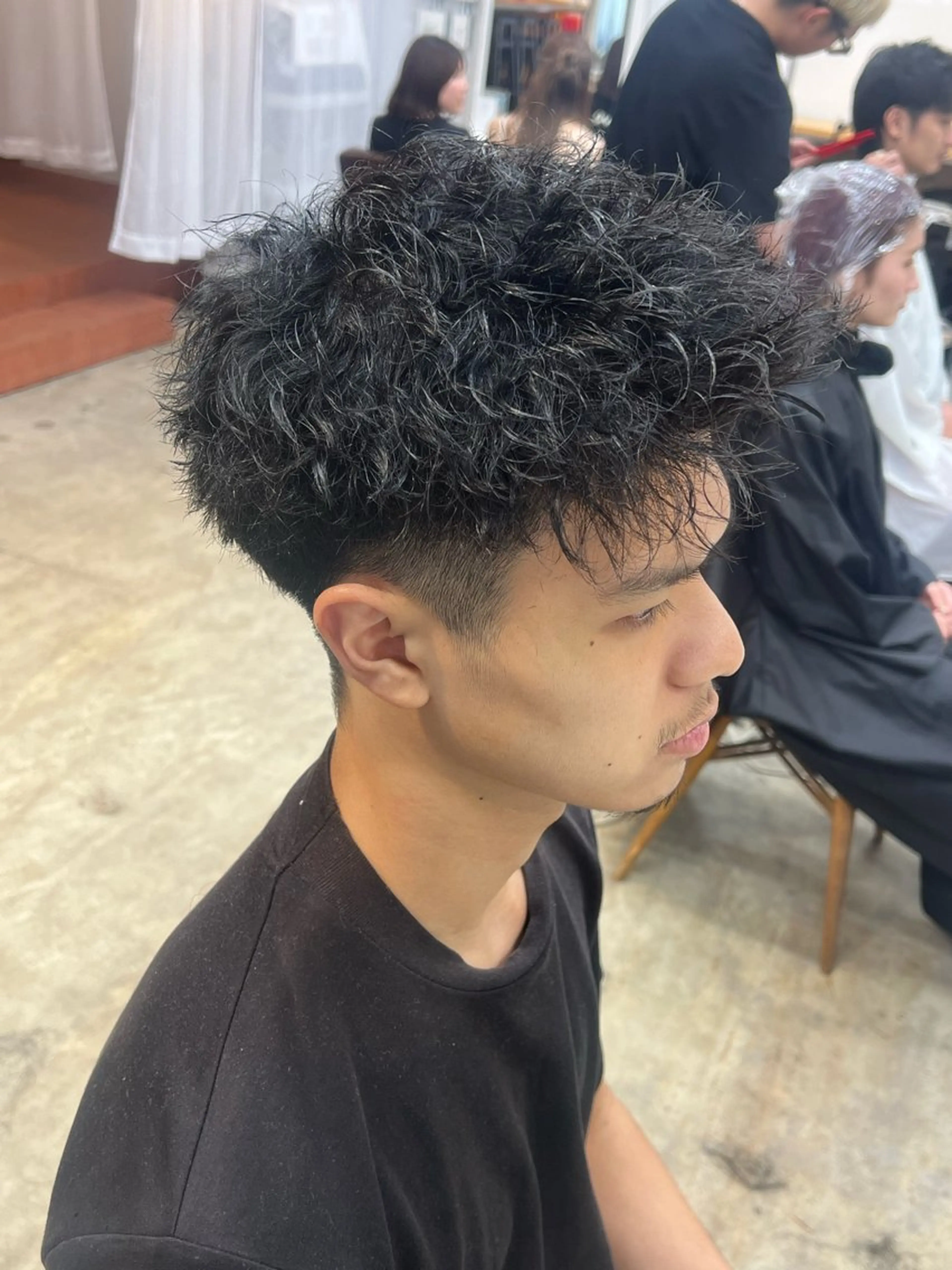 パーマ メンズ 湖城 恵吾のヘアスタイル