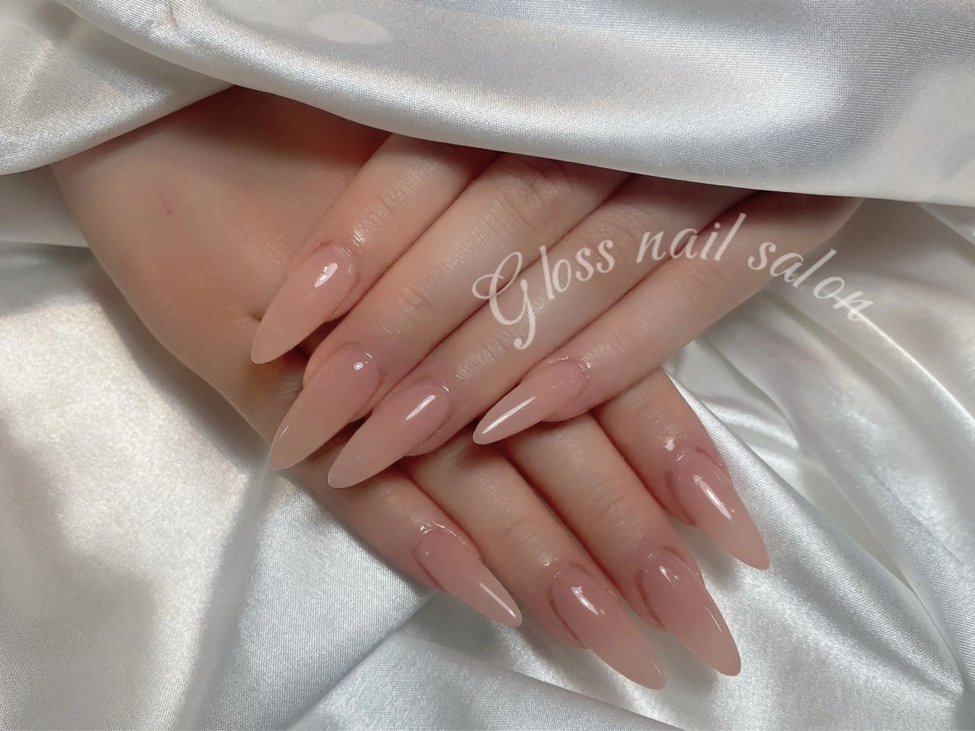 ネイル Yuna✨ Gloss nailのネイルデザイン