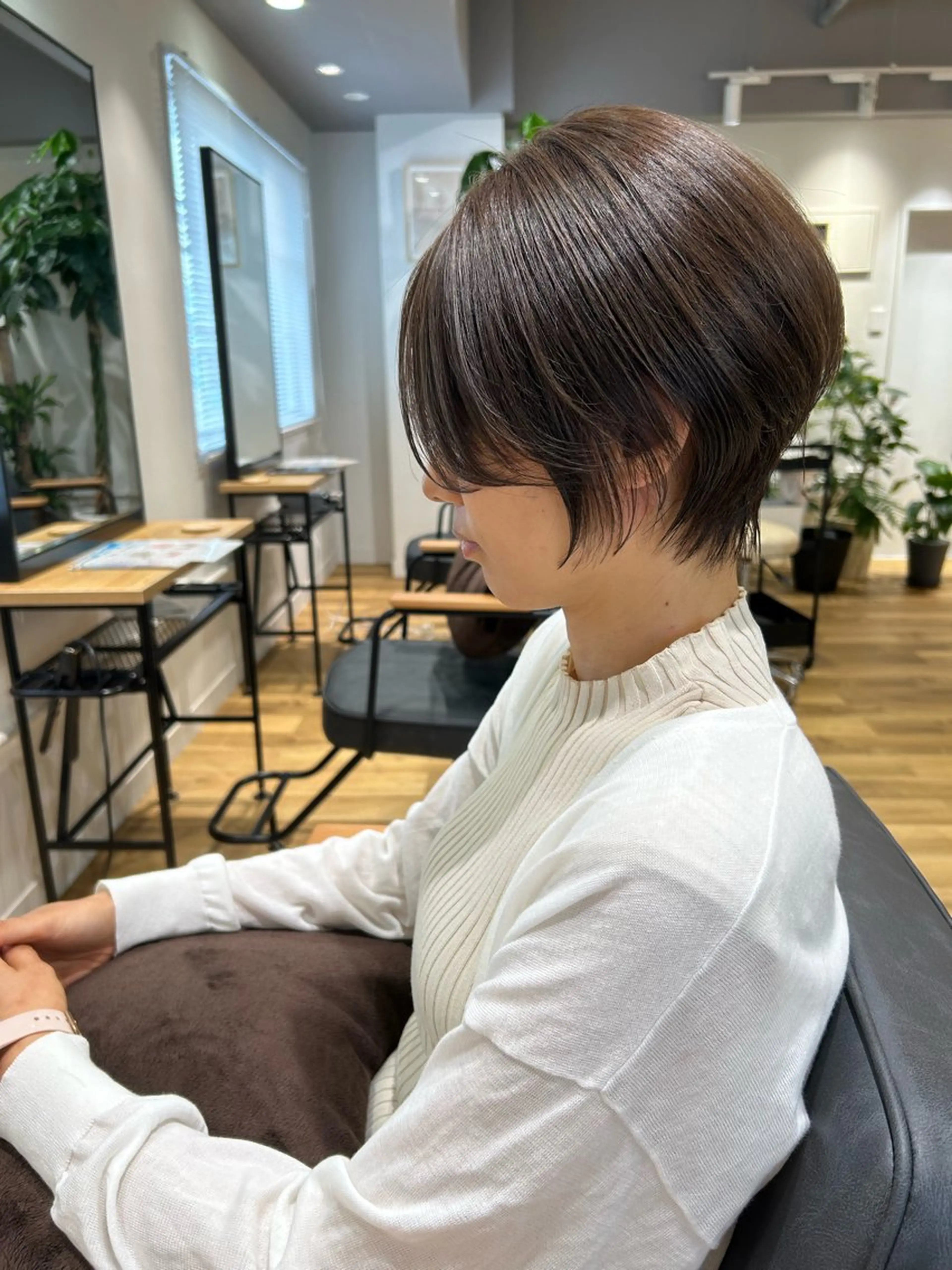 【人気No.1】カット＋艶カラー＋Aujuaトリートメント＋魔法のバブル🫧の写真