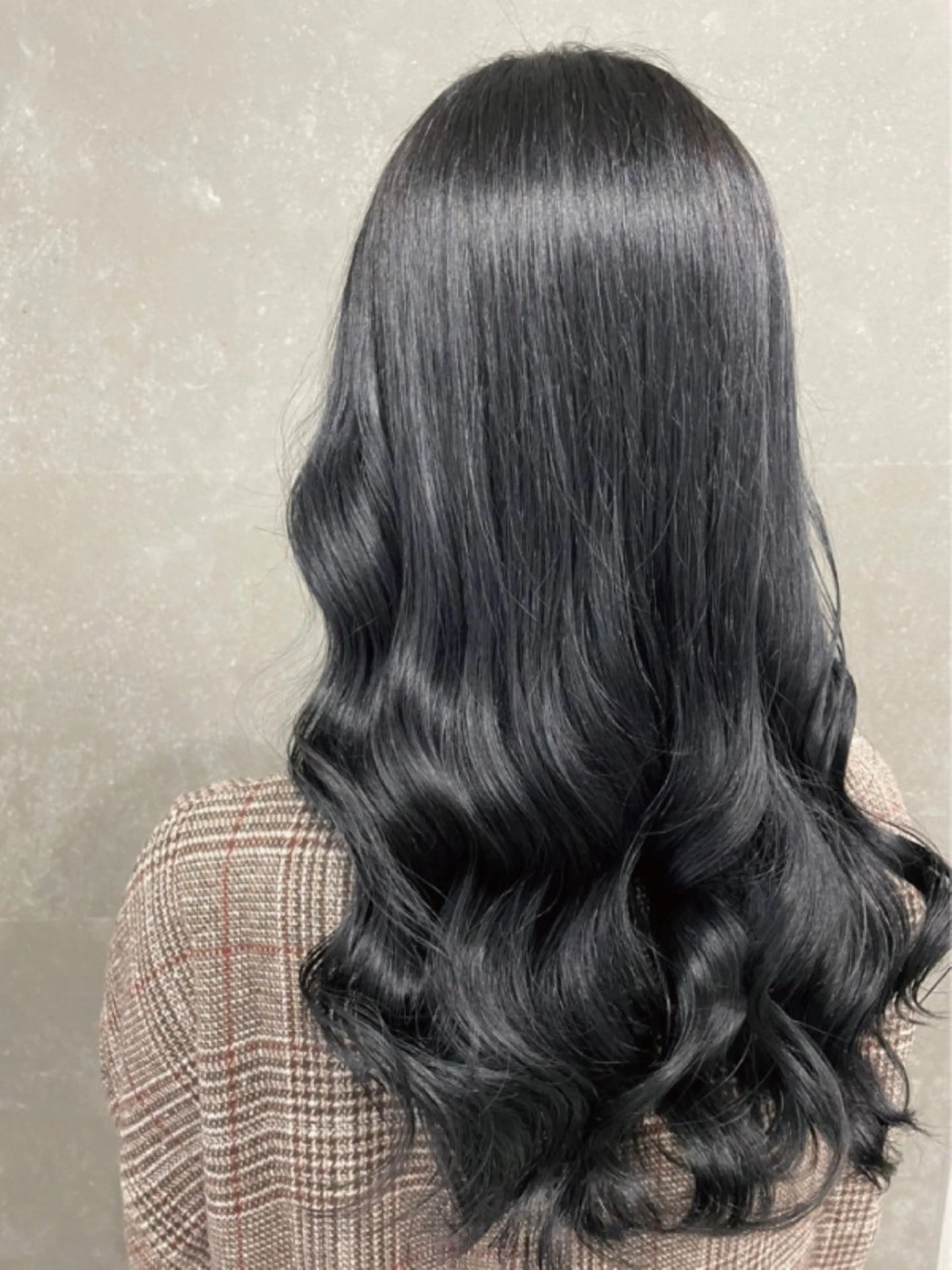 ロング カラー Carrefour OHANAのヘアスタイル