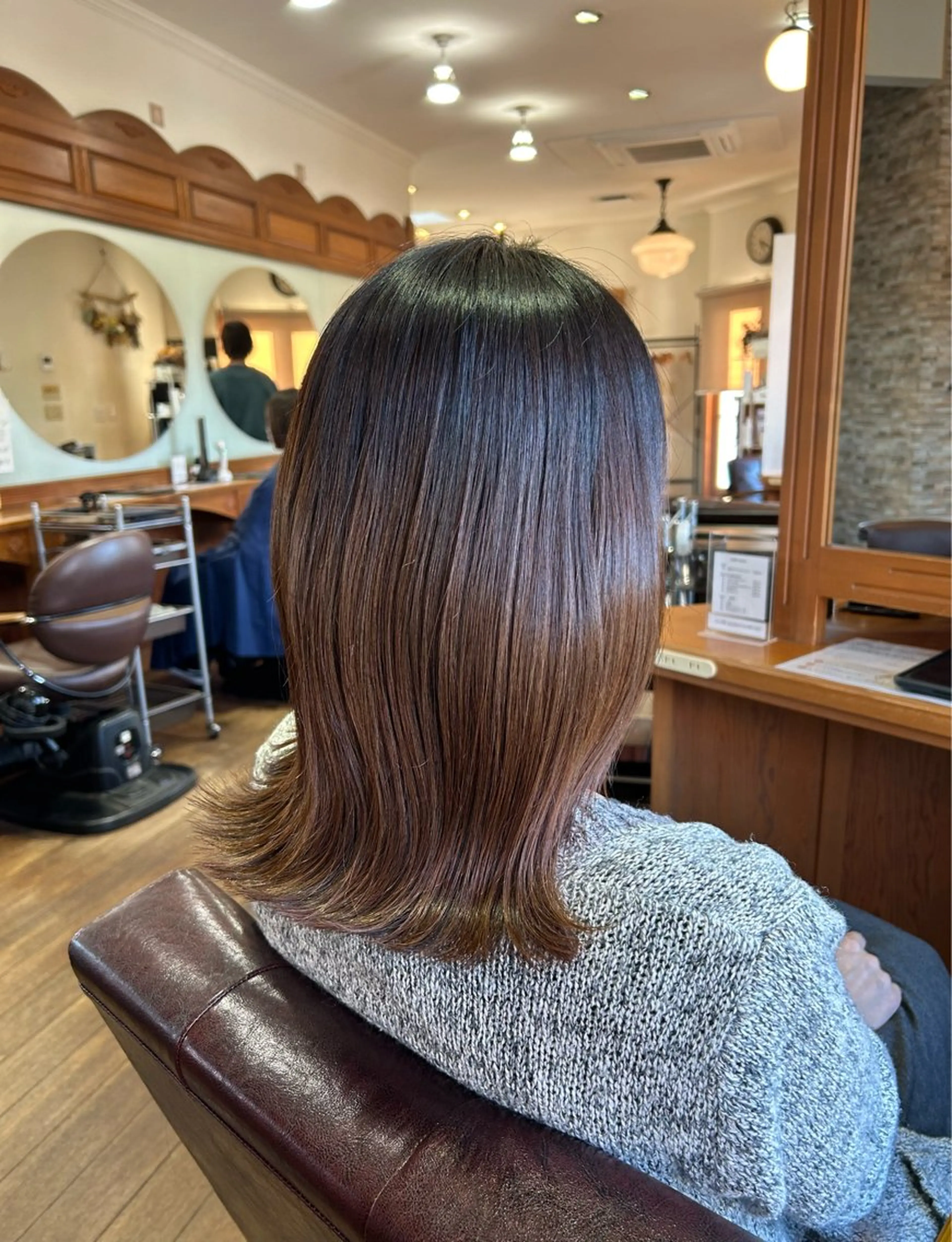 セミロング ボブ 長めボブ 外ハネヘア 北川 飛瑶のヘアスタイル