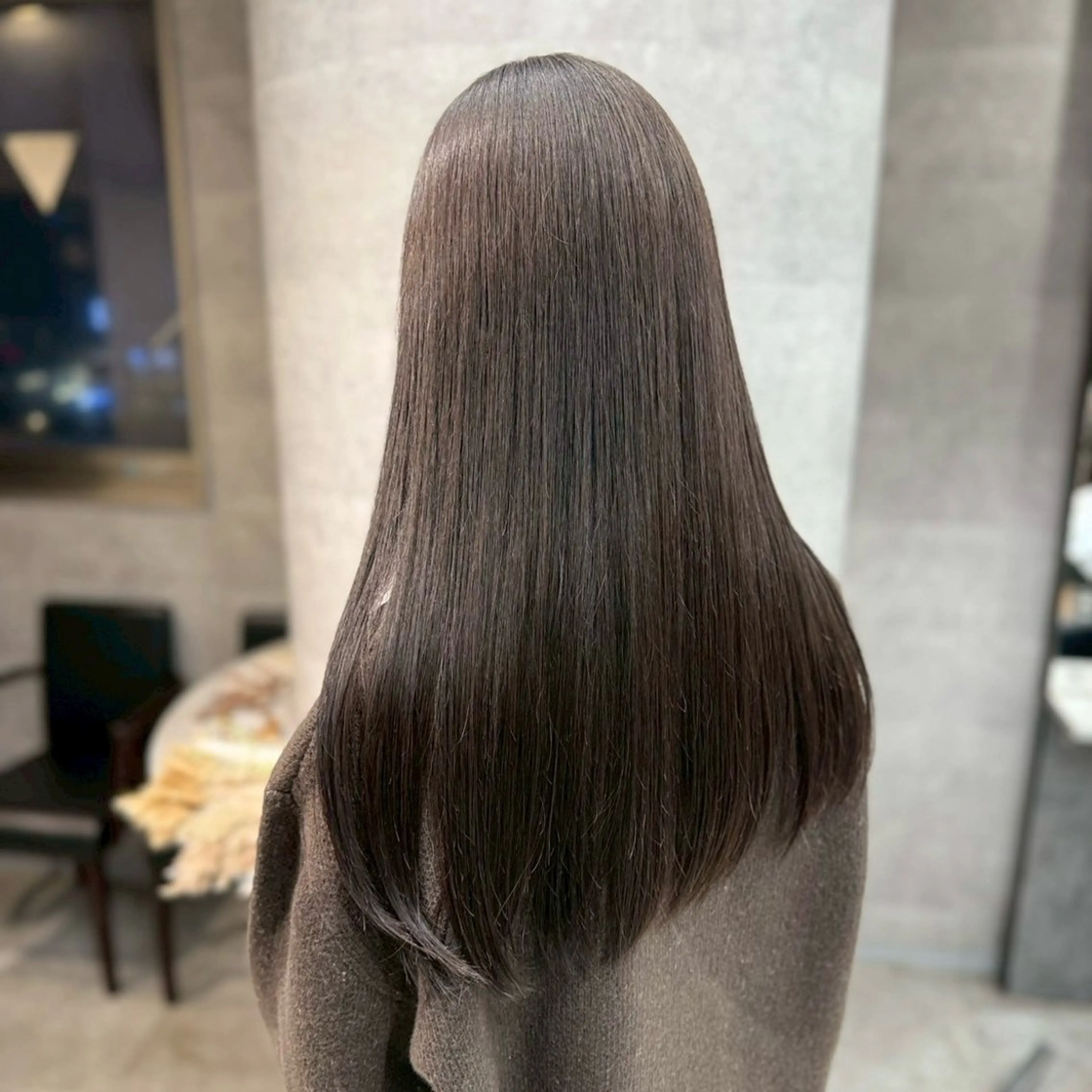 ロング くびれヘア 顔周りカット 髪質改善 韓国風ヘア レイヤーカット ヘアカラー トリートメント lana hair 新宿/髪質改善/韓国のヘアスタイル