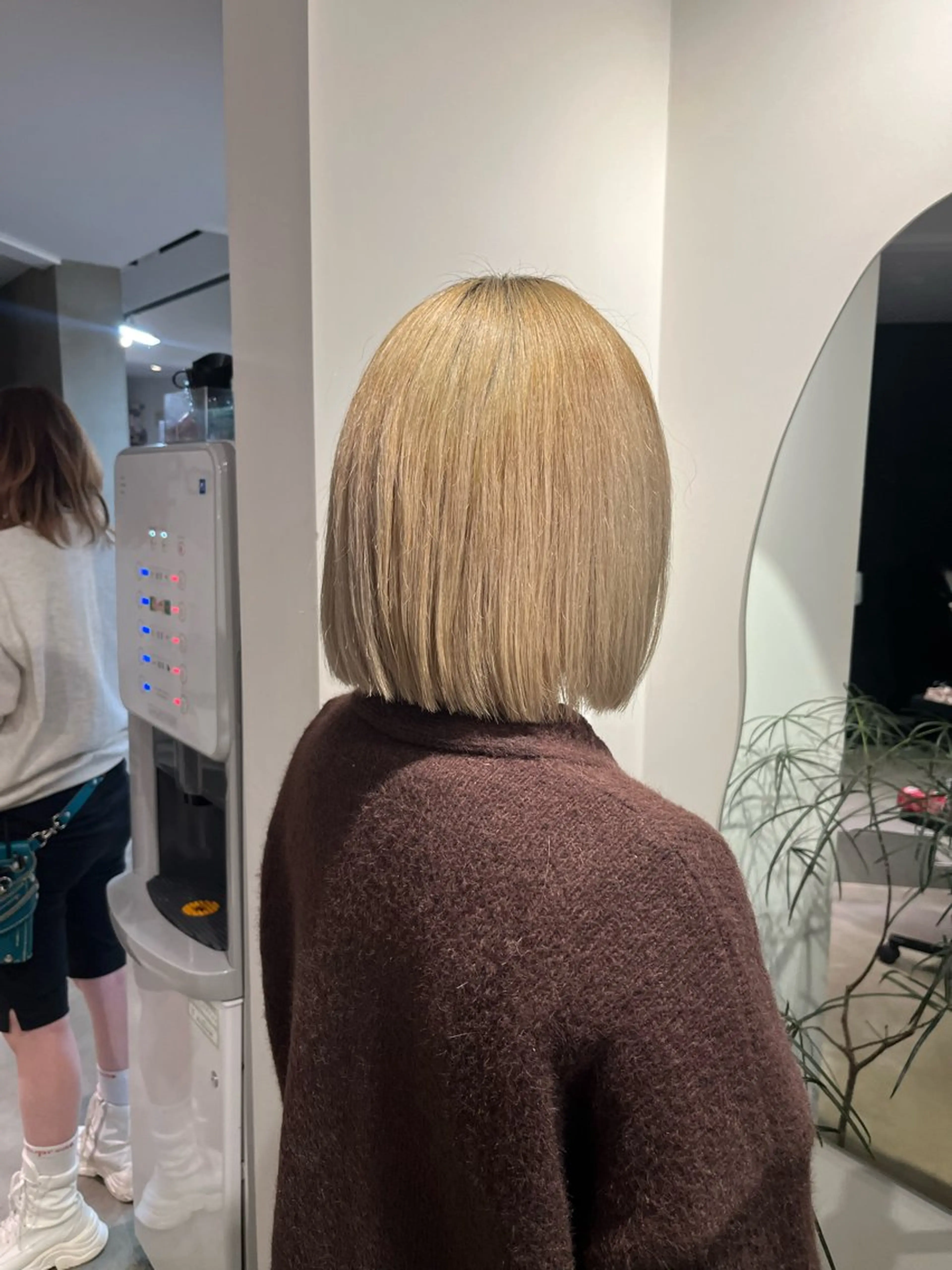 ショート ボブ カット 本木下朋花/髪質 改善×ダブルカラーのヘアスタイル