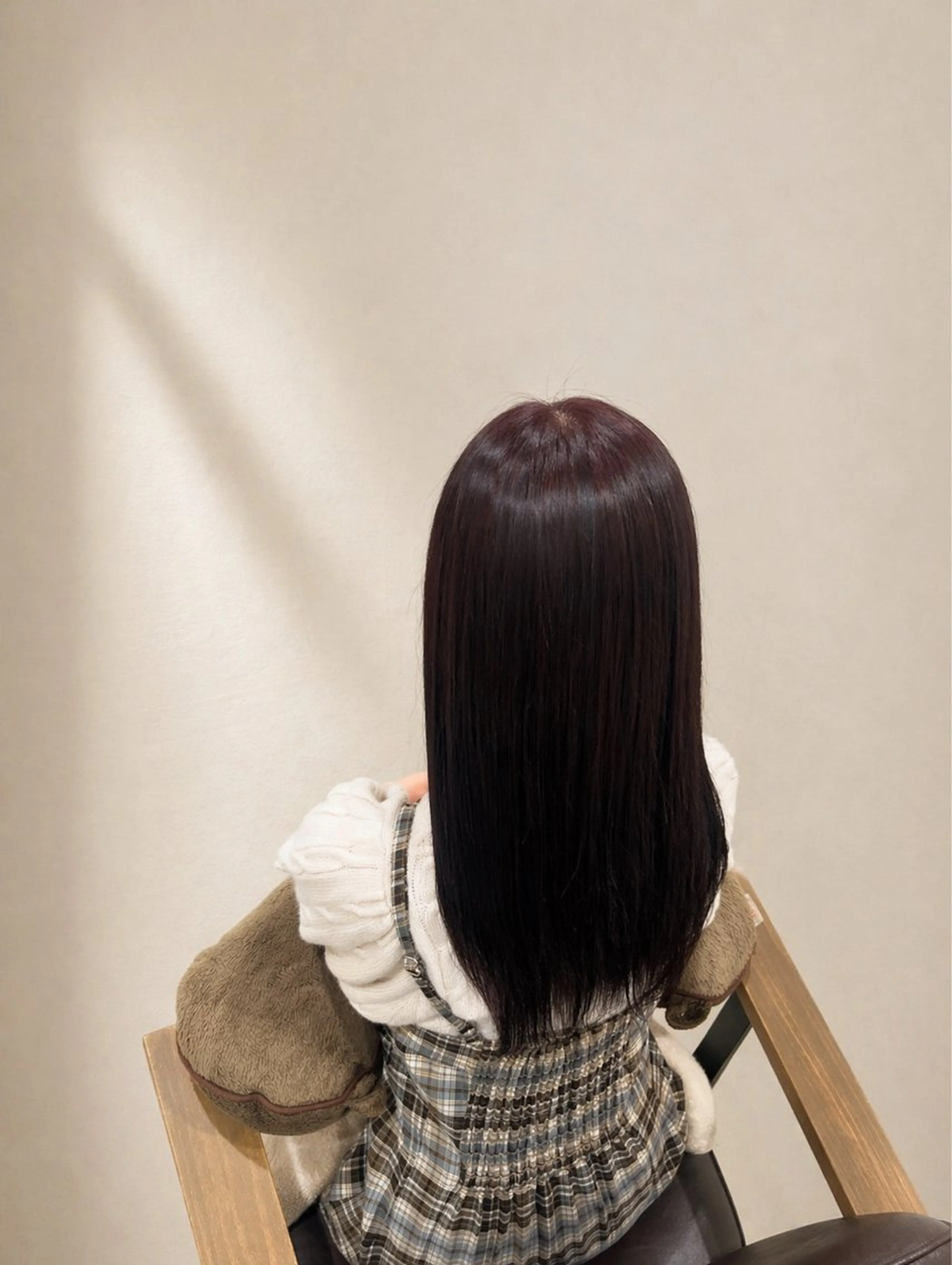 ロング カラー ボルドーカラー ヘアカラー トリートメント 艶カラー/レイヤー カット🫧あいりのヘアスタイル