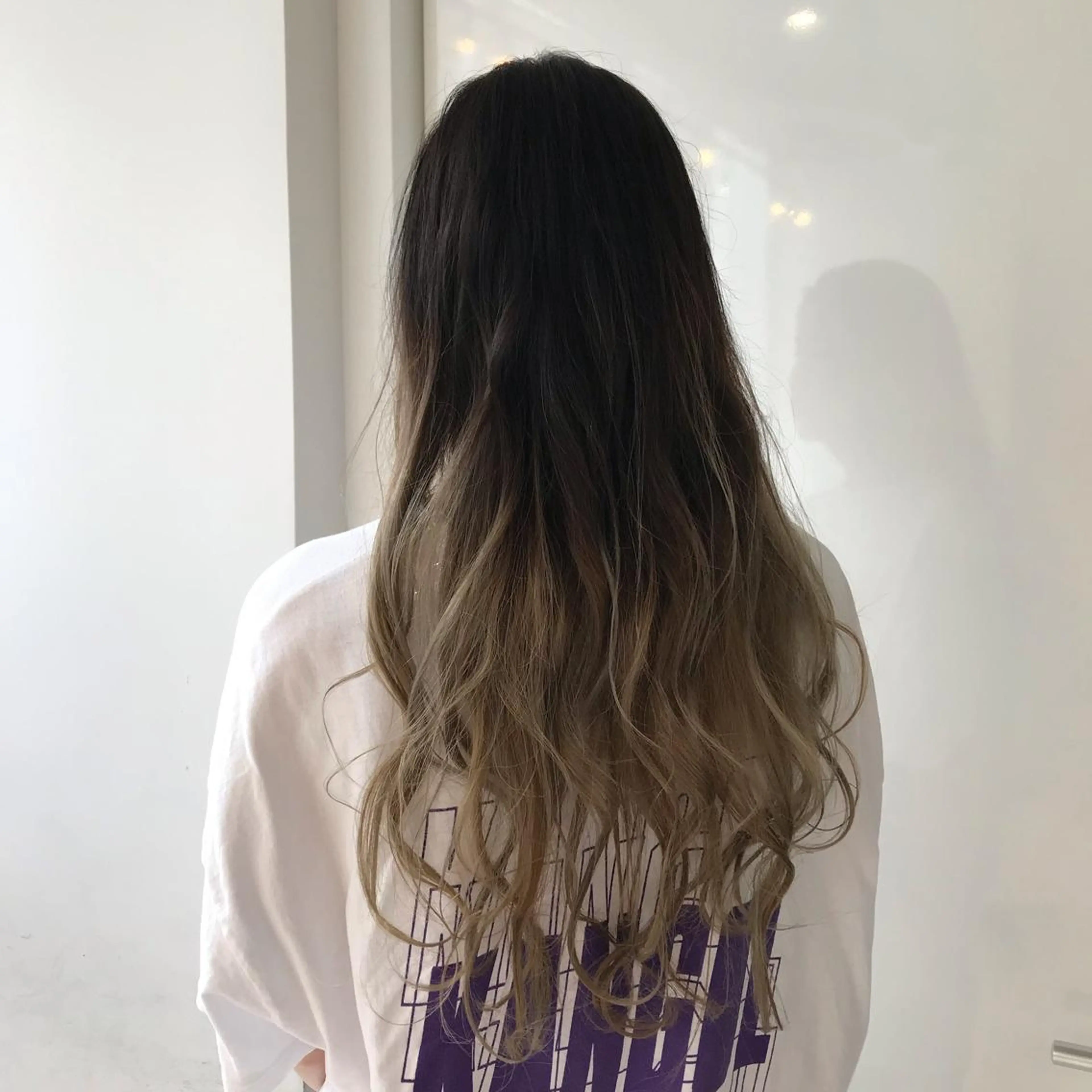 ロング カラー グレージュ Unami MIHA☘️*゜のヘアスタイル