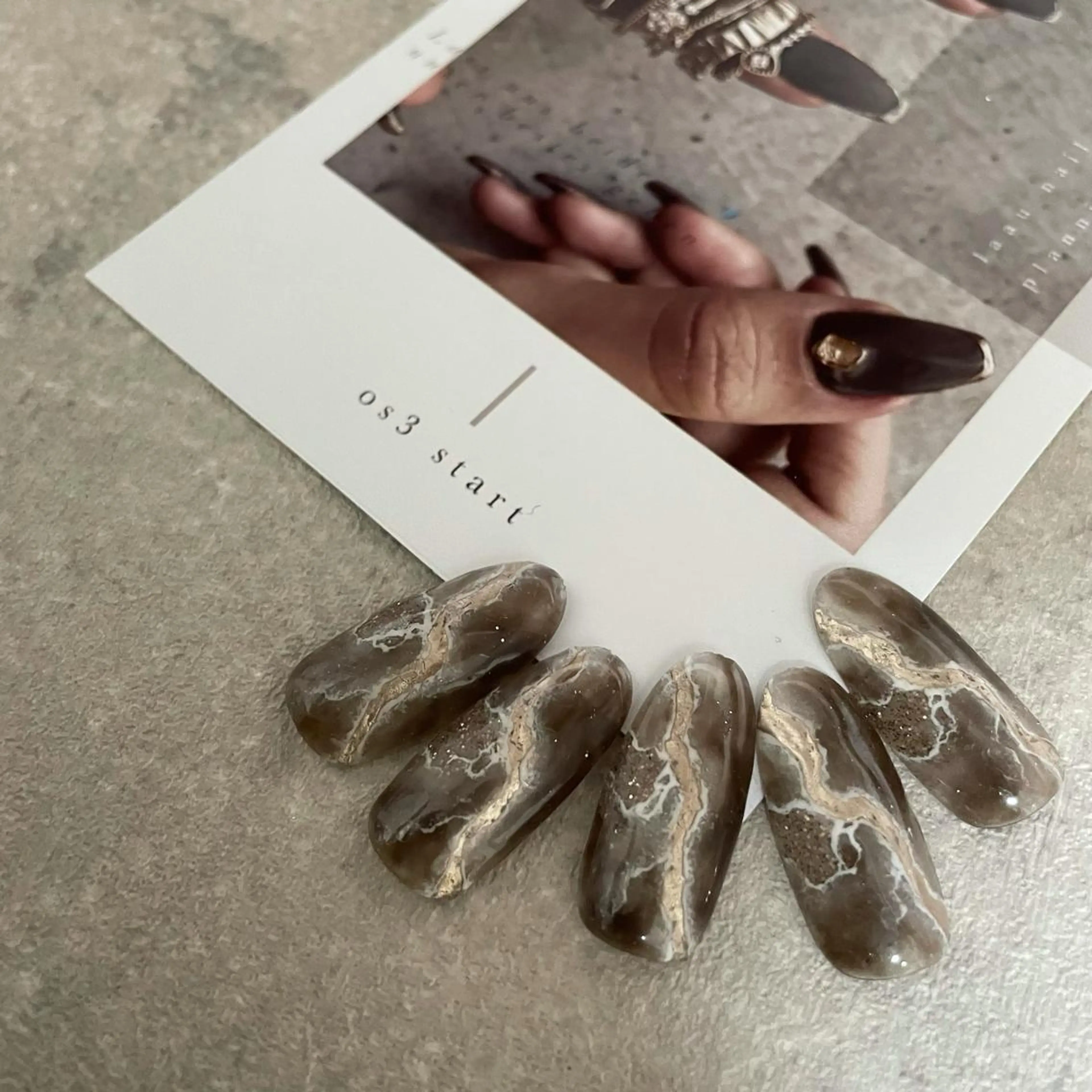 ネイル S. JEWELのネイルデザイン