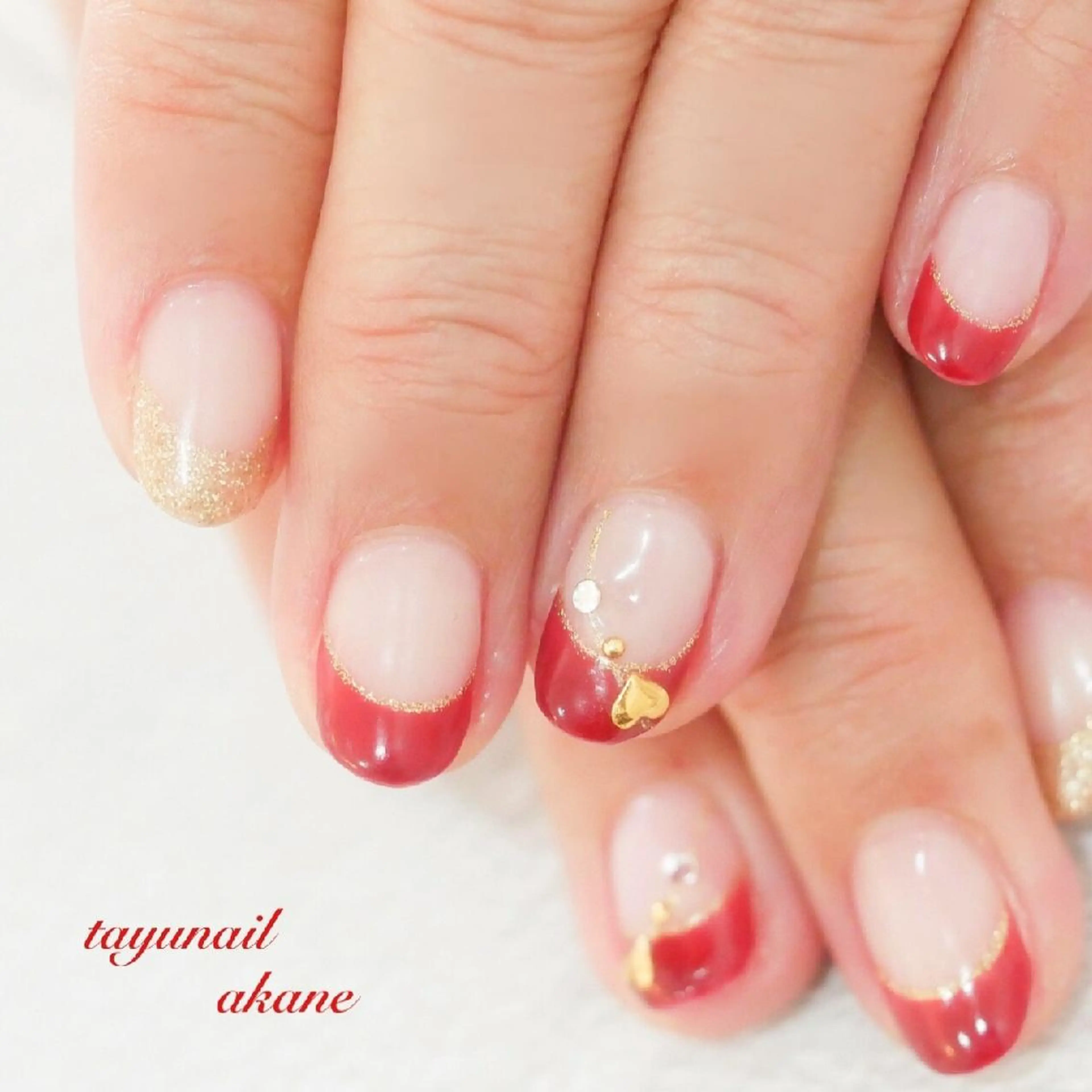 ネイル ブルー フレンチネイル ジェルネイル ゴールド ハート ネイルサロン 【たゆnail】のネイルデザイン