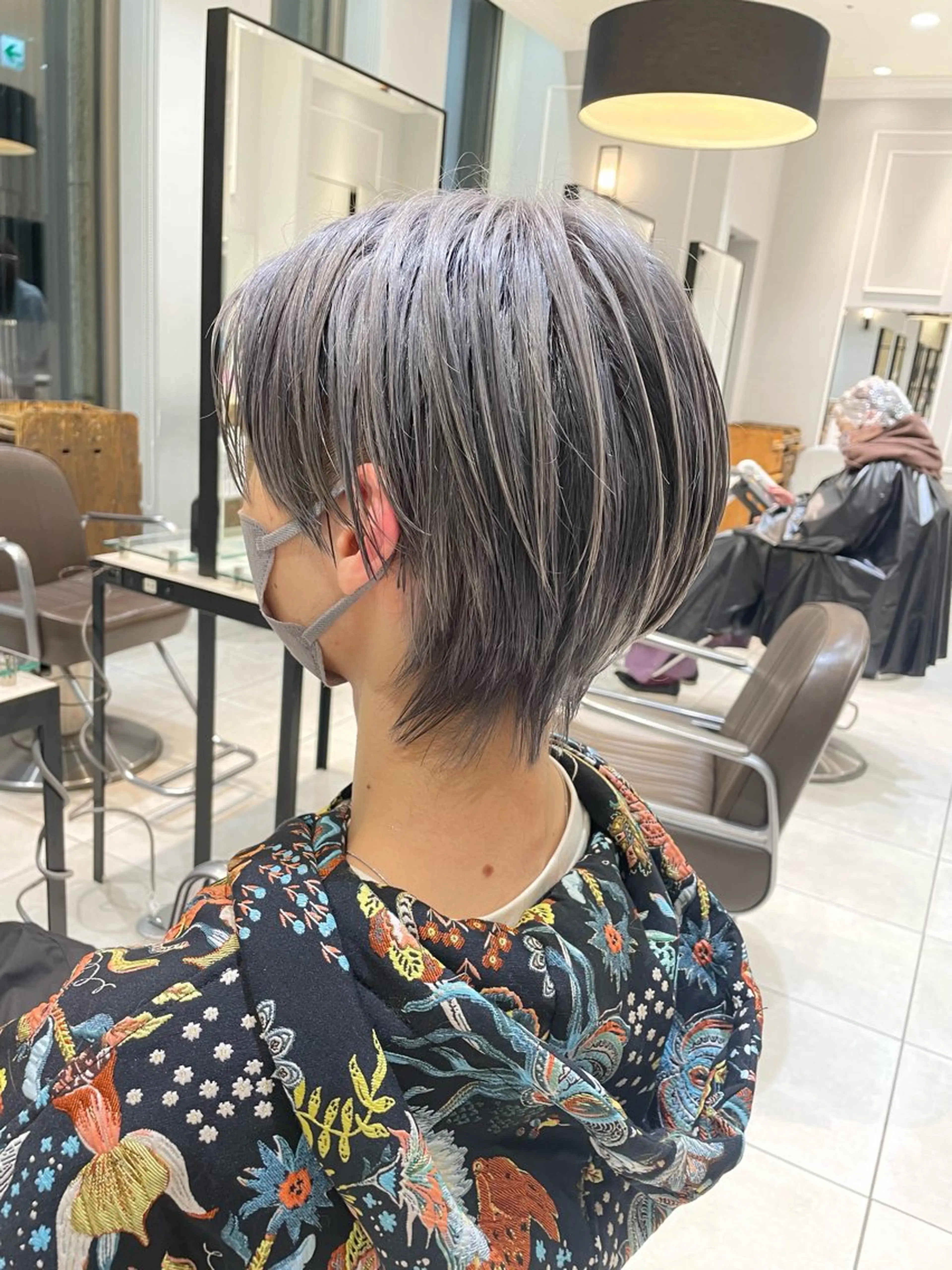 ミディアム カラー メンズ メンズブリーチ ブリーチ カット ヘアカラー トリートメント 🦖鶴岡香純🦖 5/1から復帰しますのヘアスタイル