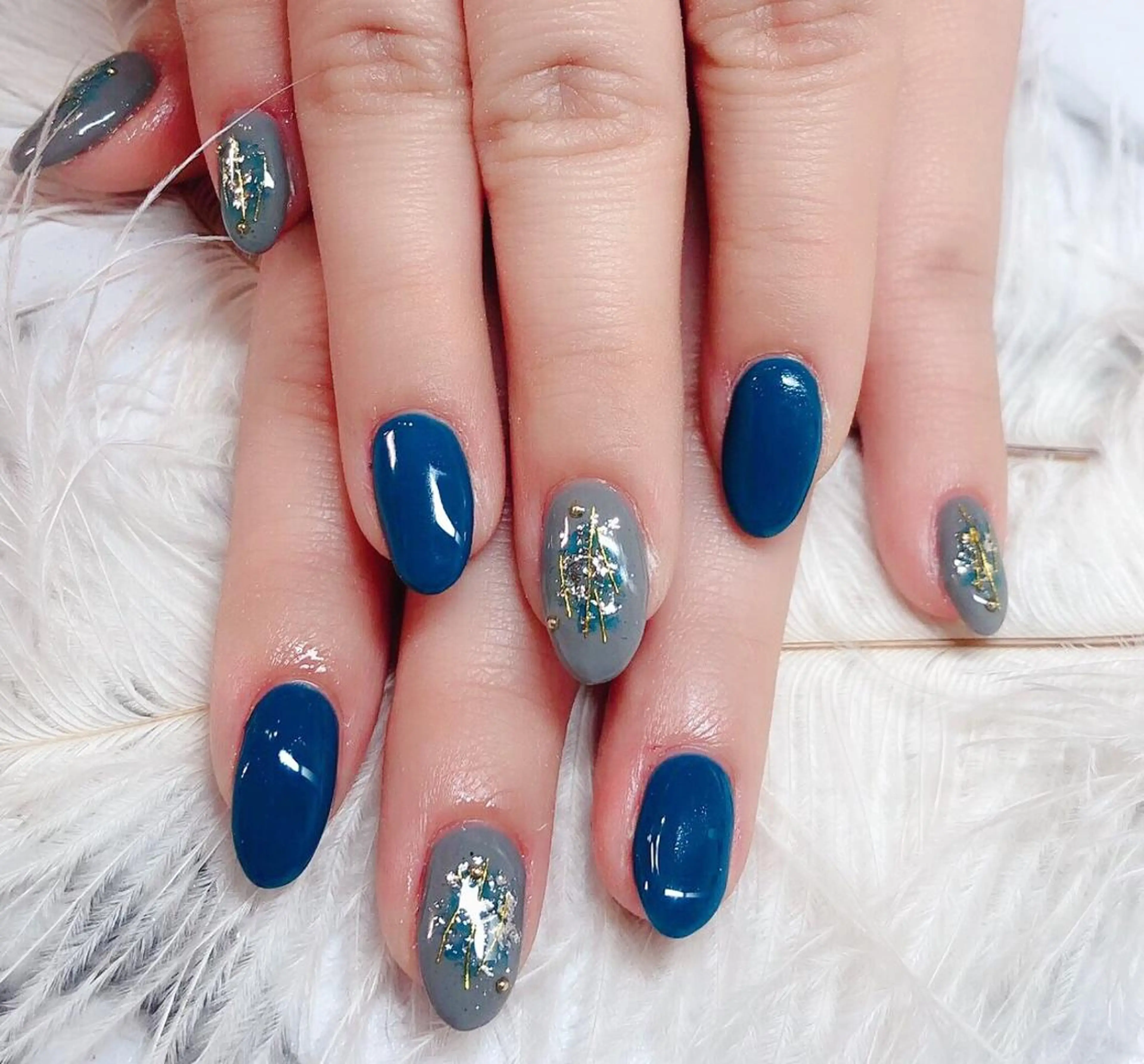 ネイル ハンドネイル マジック ミラーのネイルデザイン