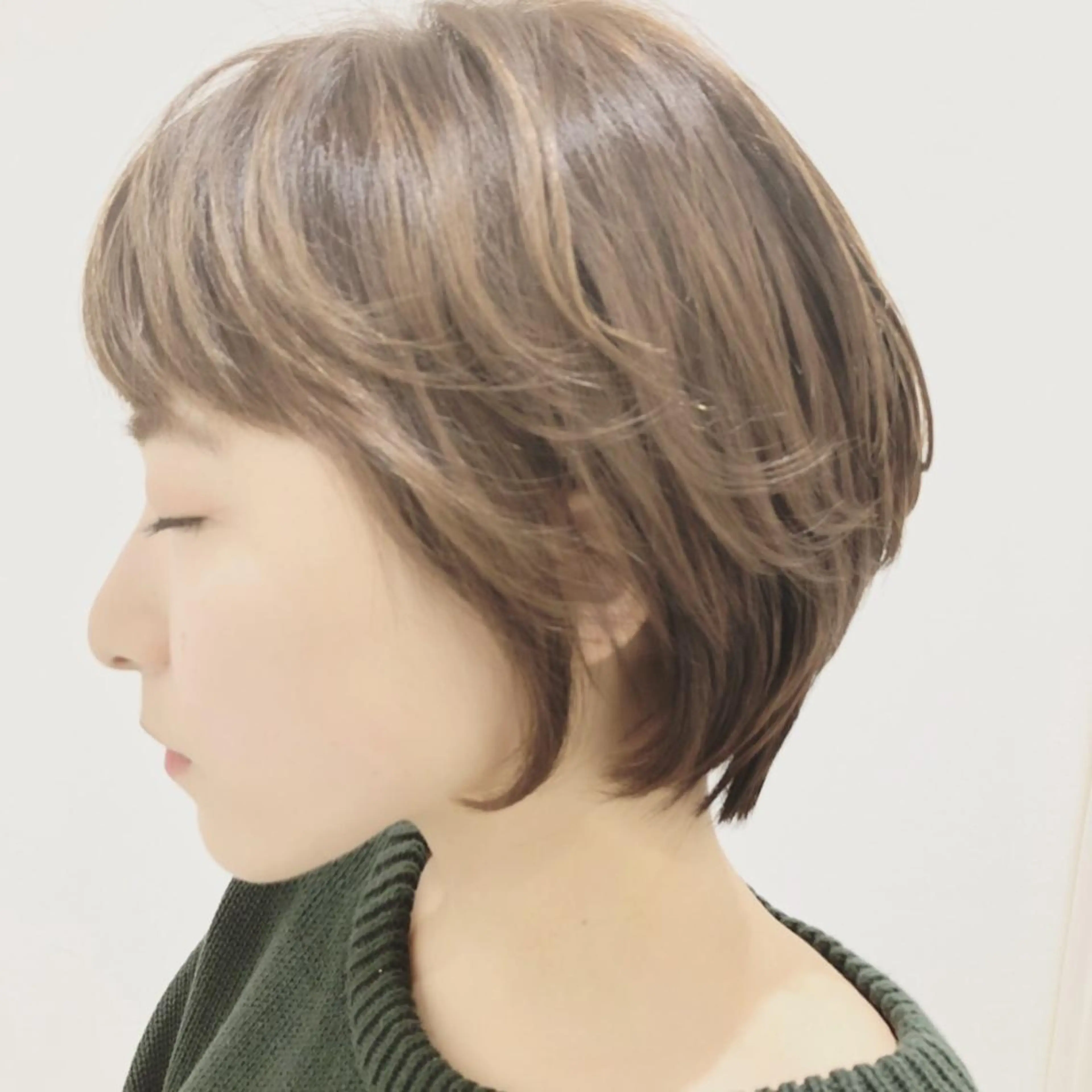 ショート ショートボブ ハンサムショート ボブ ショートヘア 小顔カット 上田 篤史のヘアスタイル