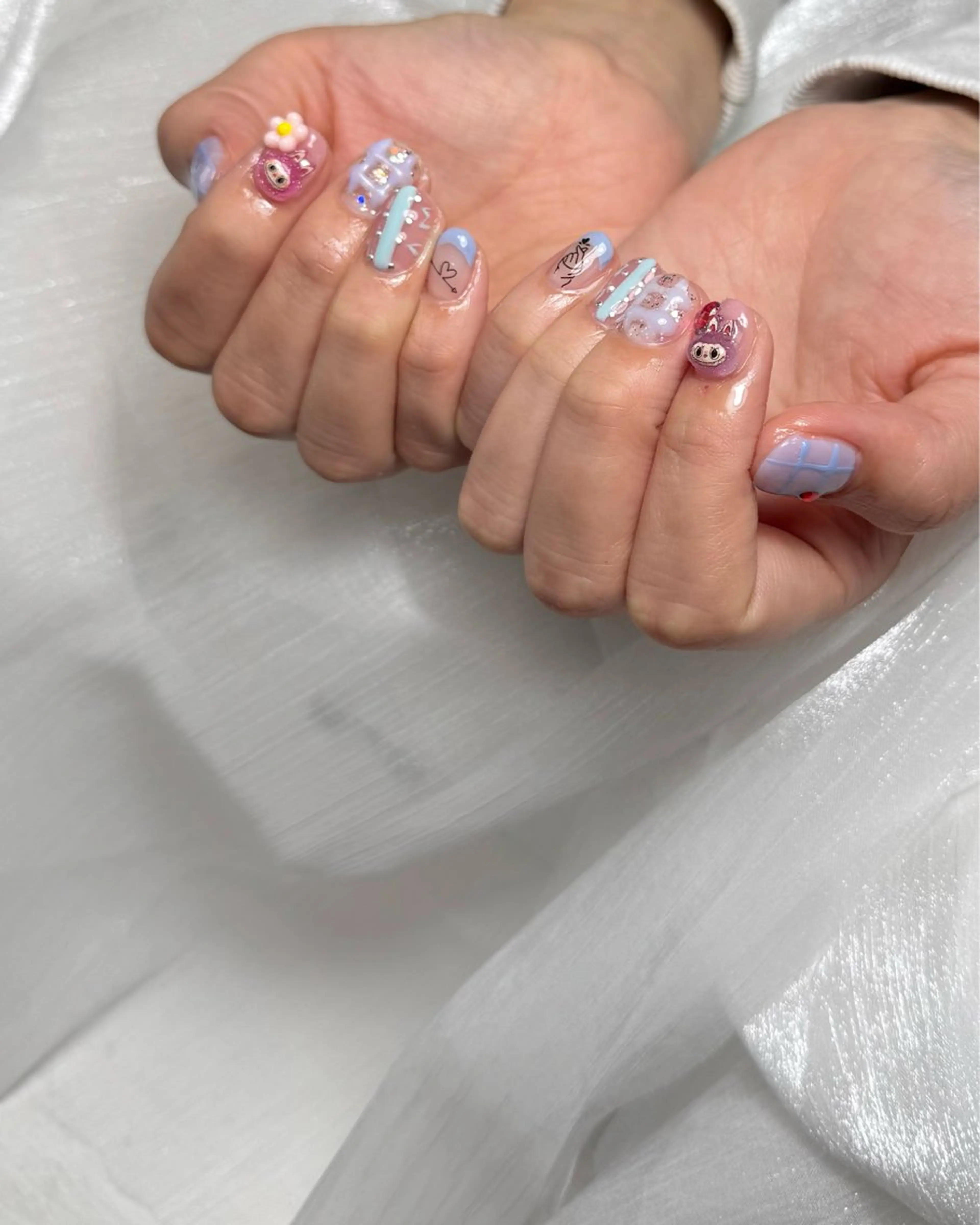 ネイル ハンドネイル MEMI NAILのネイルデザイン