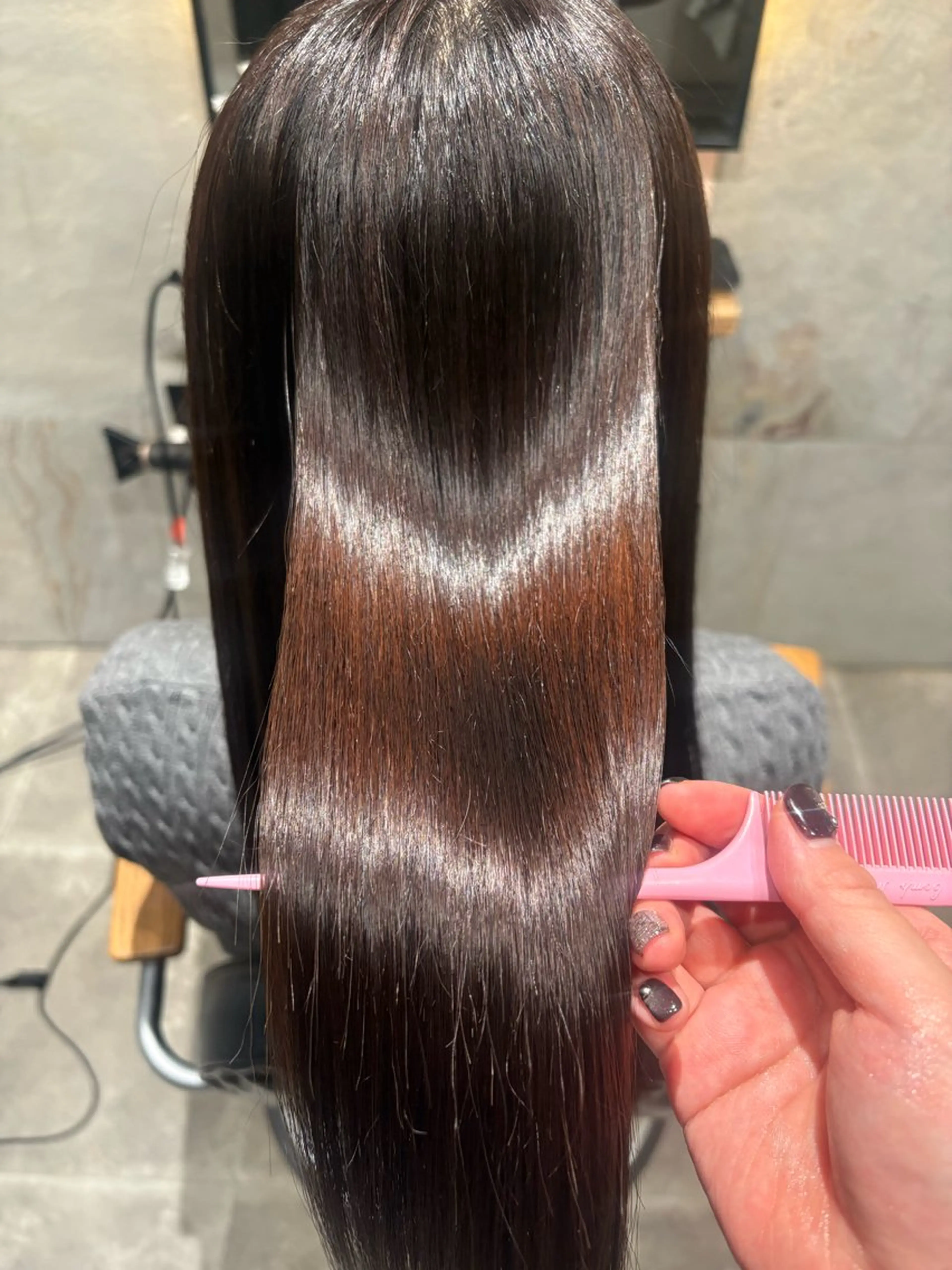 セミロング 縮毛矯正 縮毛矯正 トリートメント Lafith hair SHIN 大分店所属・Lafith ミネオアリサのヘアスタイル