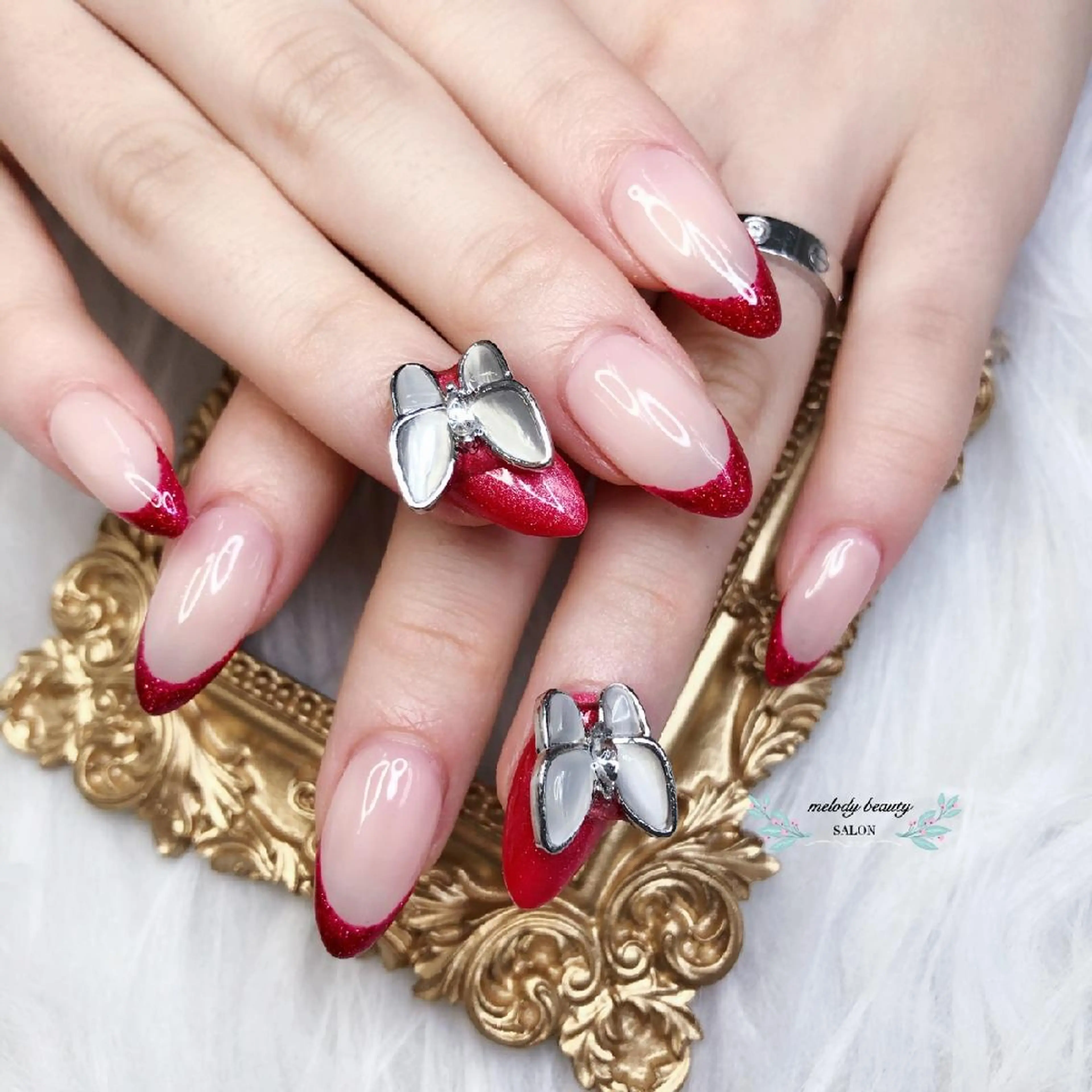 ネイル オーロラネイル ジェルネイル マグネットネイル シンプルネイル ブライダルネイル Melody  3D/スカルプ専門店のネイルデザイン