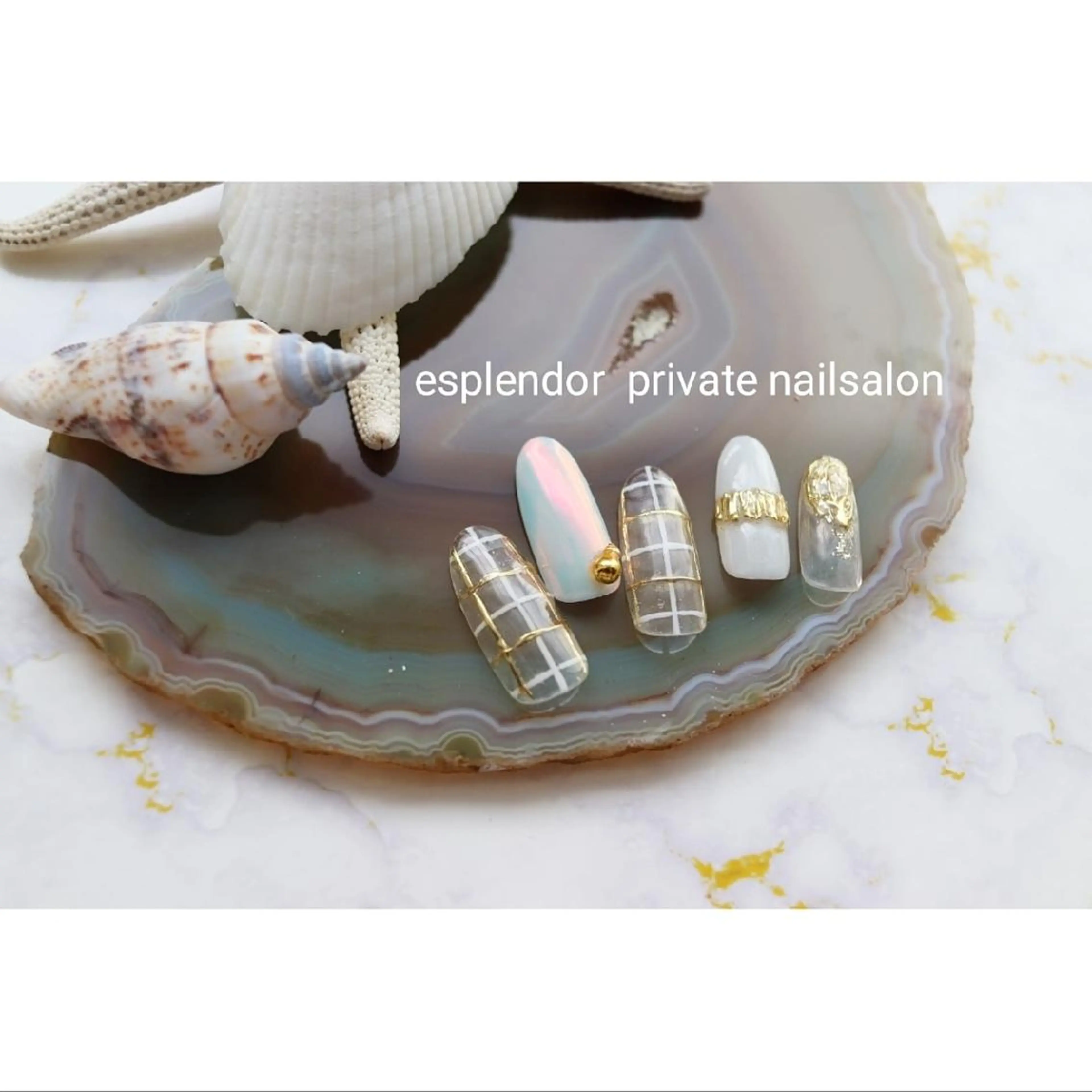 ネイル アートネイル オーロラネイル クリアネイル 夏ネイル ハンドネイル ハンドケア esplendor  エスプレンドル所属・esplendor  小野寺のネイルデザイン