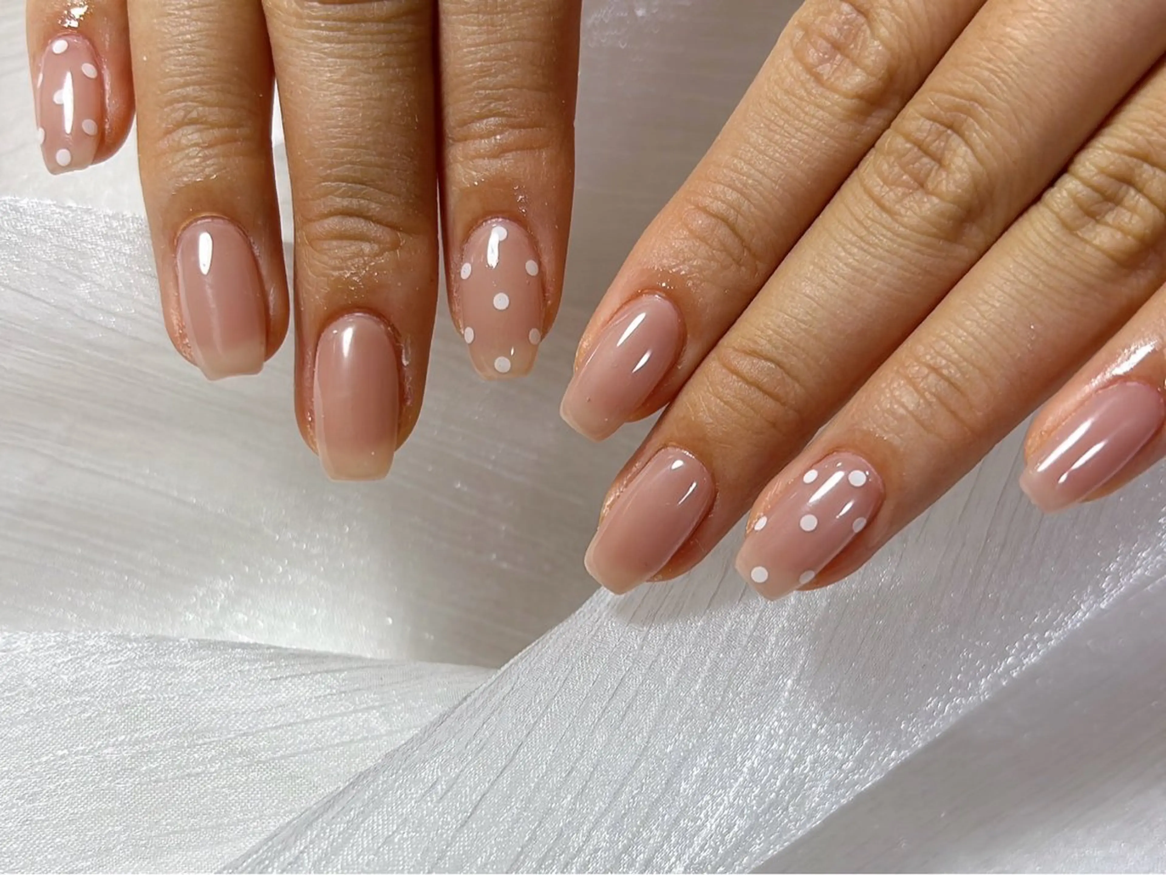 ネイル オーロラネイル フットネイル フレンチネイル ジェルネイル ハート ハンドネイル mogunail &blowのネイルデザイン