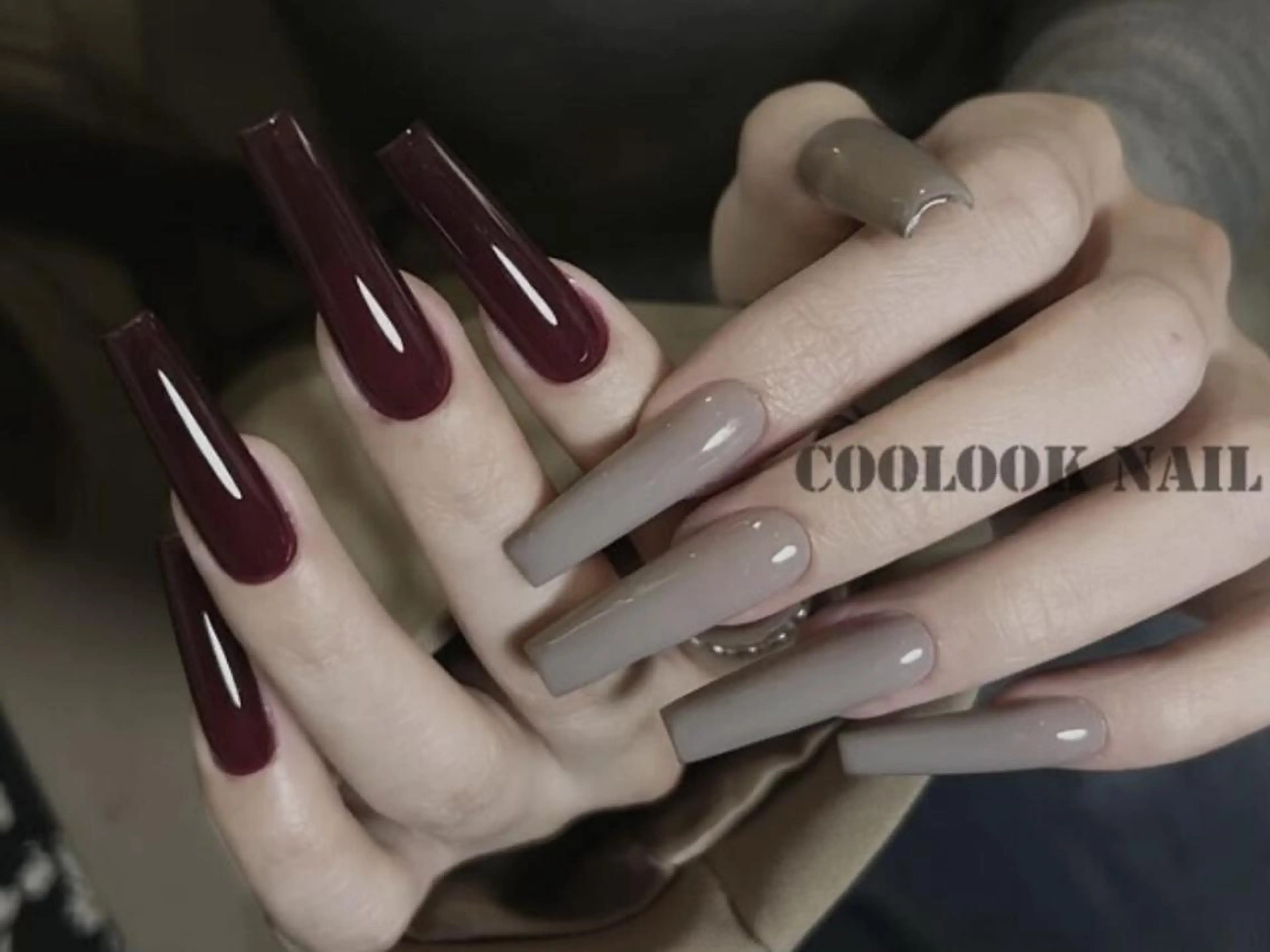 【チップスカルプ】★ワンカラー、ラメグラ ★1000円内のパーツ2個付き★11980の写真