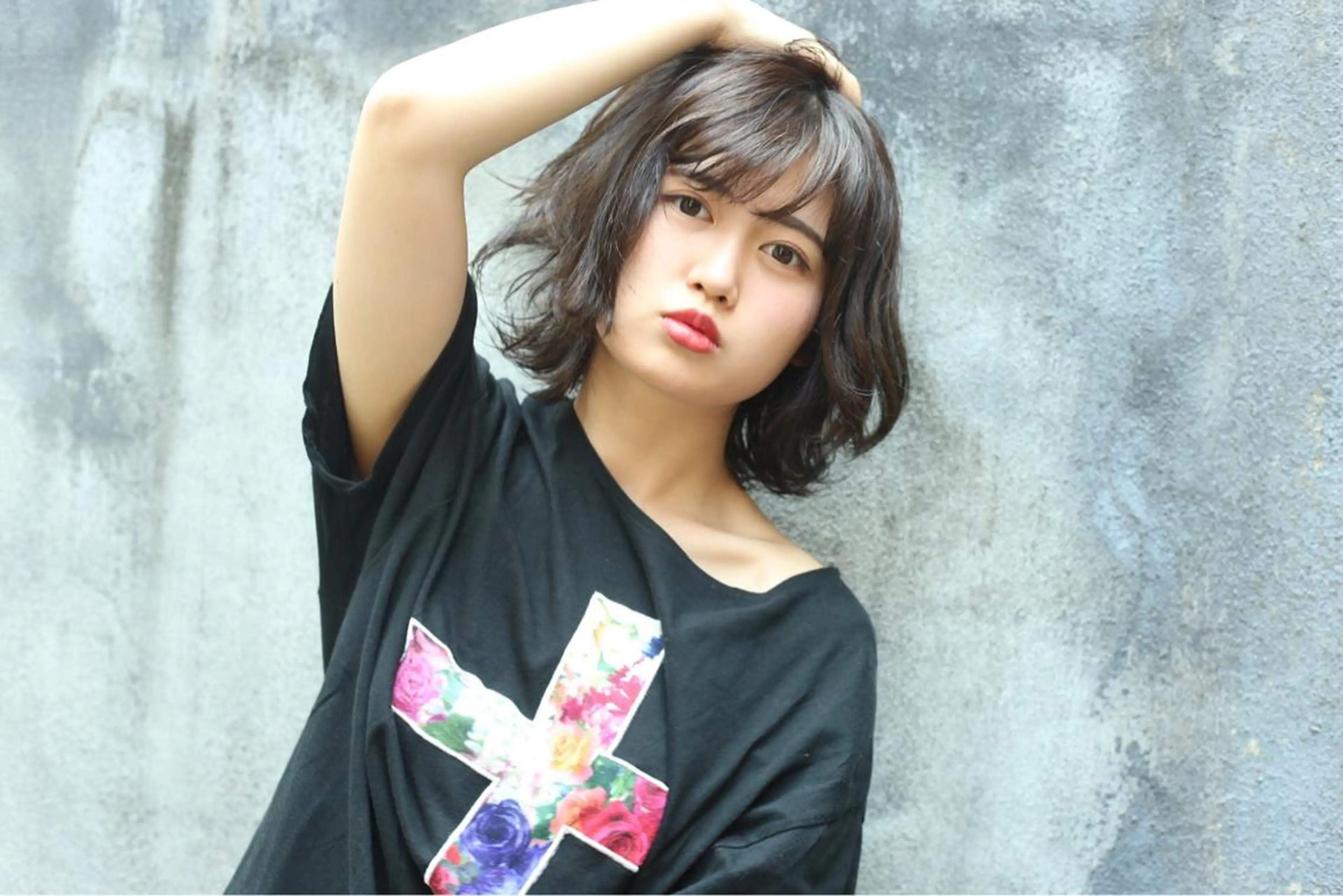 ショート カラー ボブレイヤー ボブ レイヤーカット 外ハネヘア トリートメント vato バトのヘアスタイル