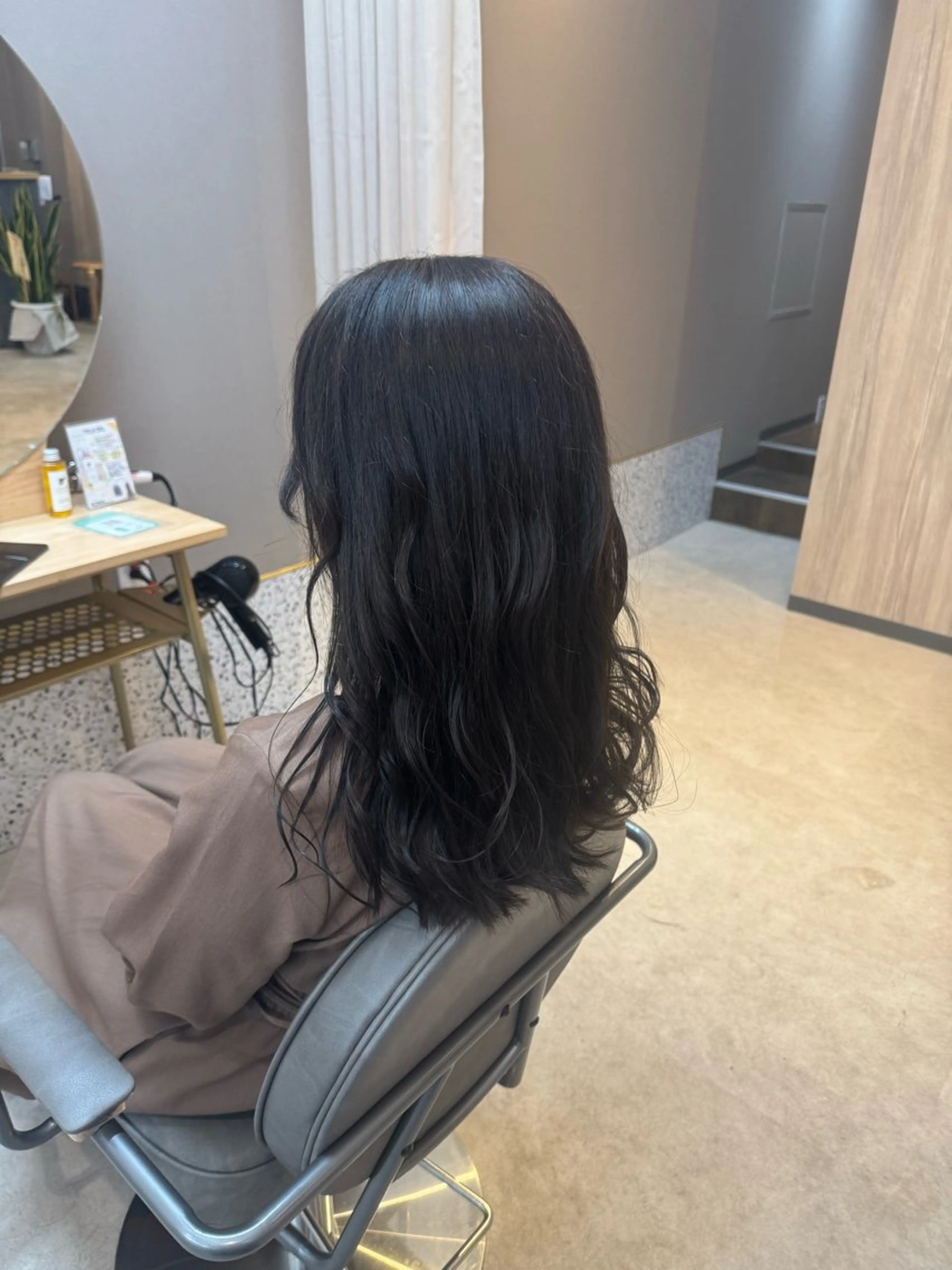 セミロング カット ヘアカラー 船戸 直毅のヘアスタイル