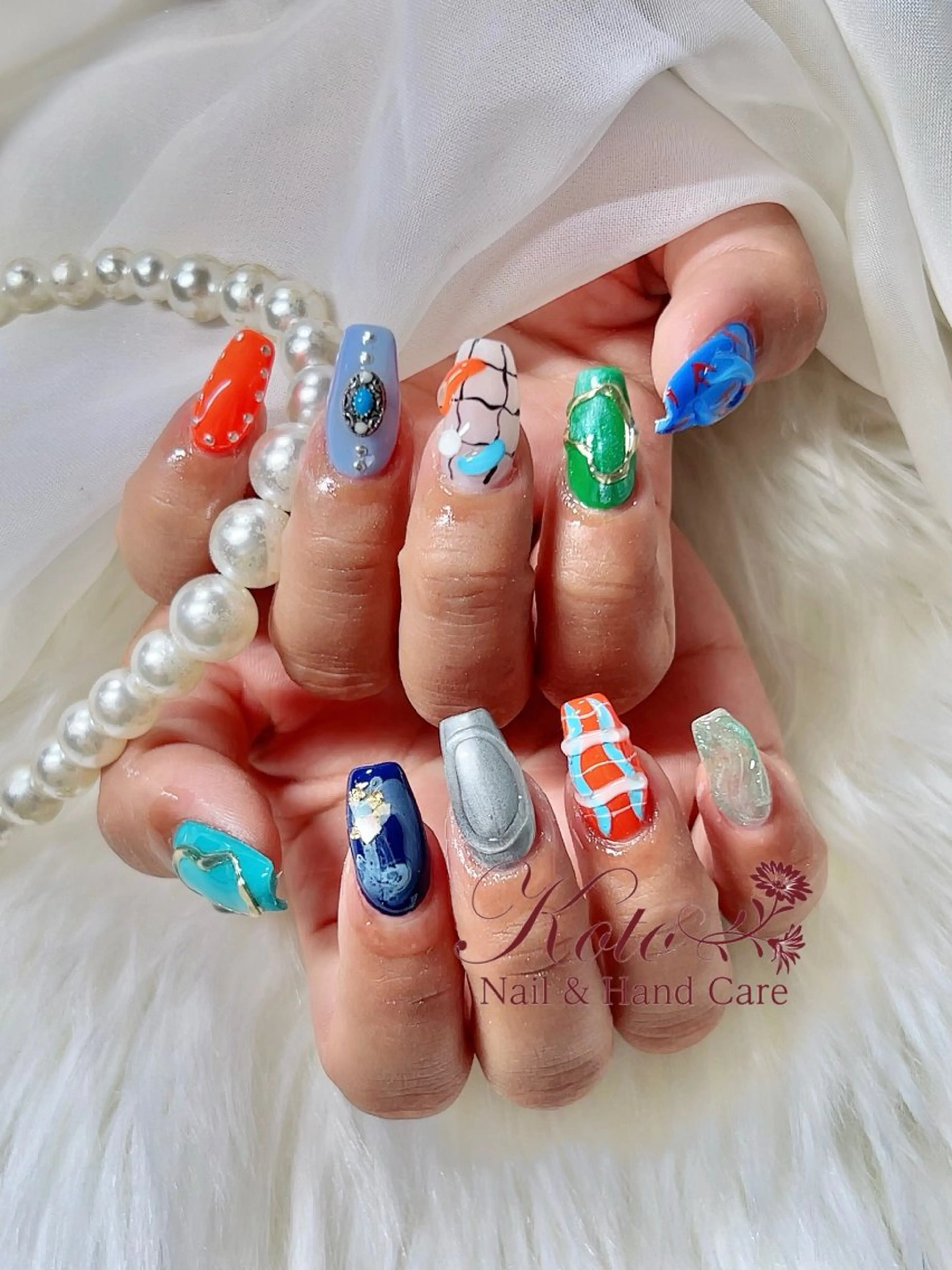 ネイル 長さ出し ジェルネイル 持ち込み ニュアンスネイル 赤色 ハンドネイル Nail Salon KOTOのネイルデザイン