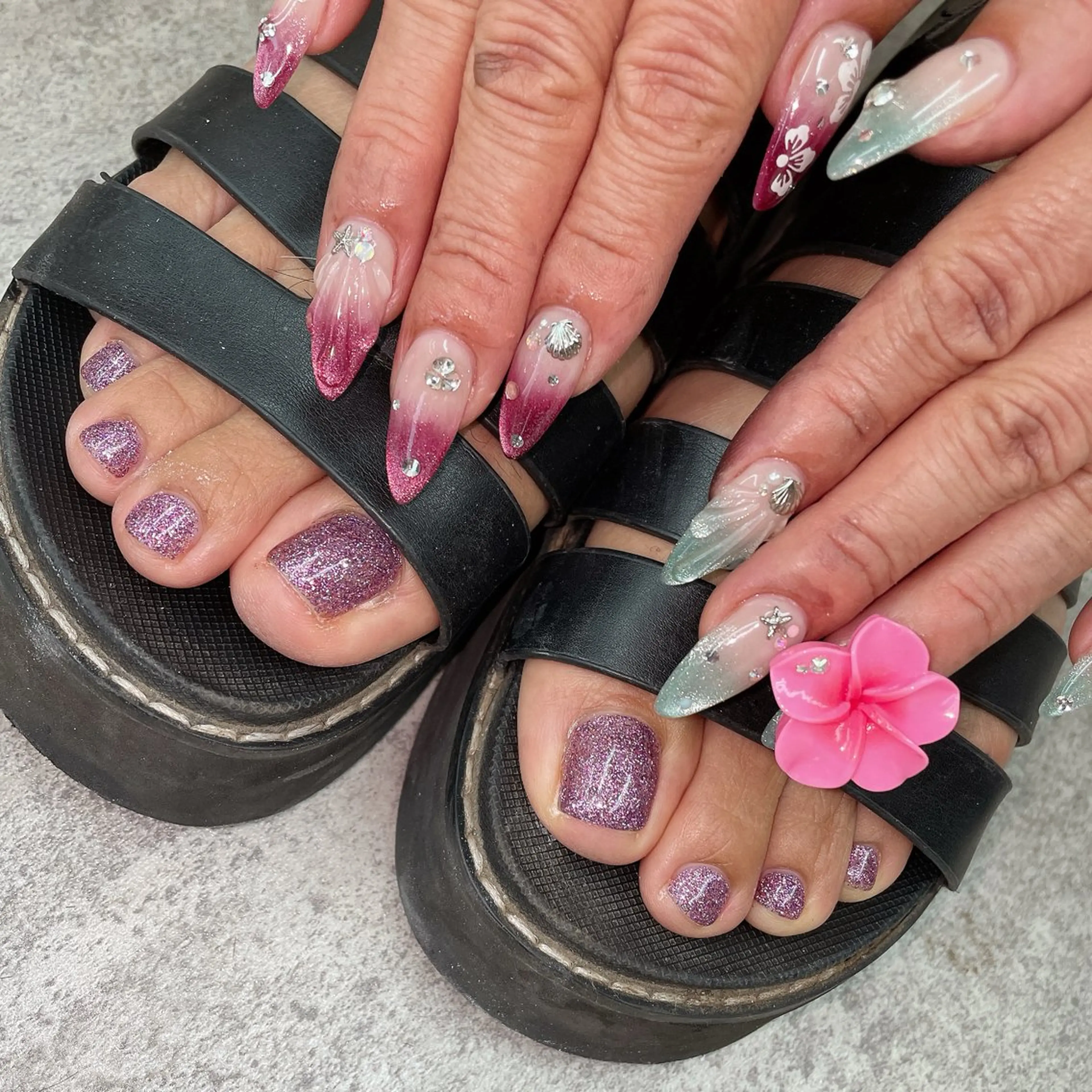 ネイル SONRIE青竹店 甲斐のネイルデザイン