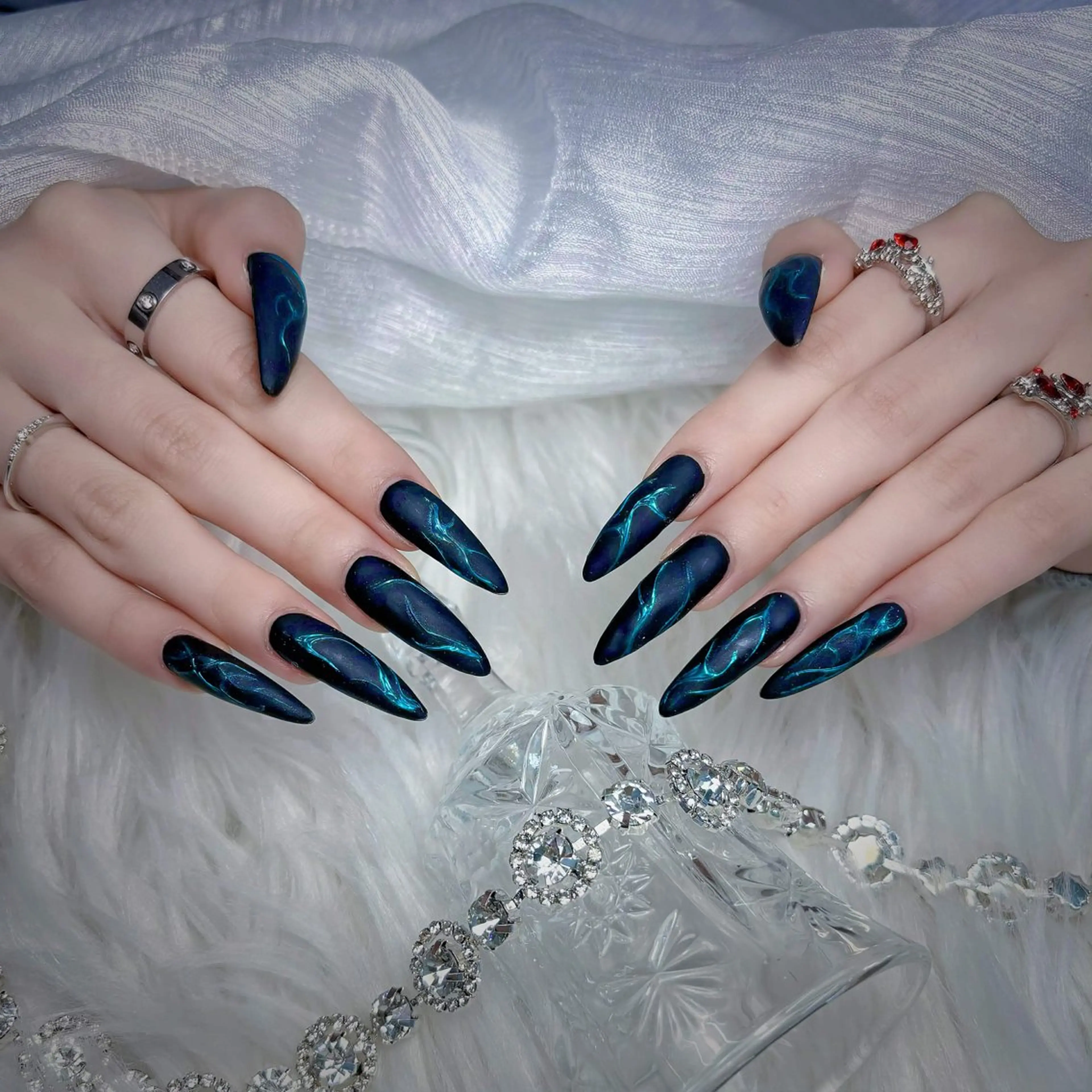 ネイル アートネイル フレンチネイル ジェルネイル グラデーション ニュアンスネイル ハンドネイル ハンドケア Nova Nailのネイルデザイン