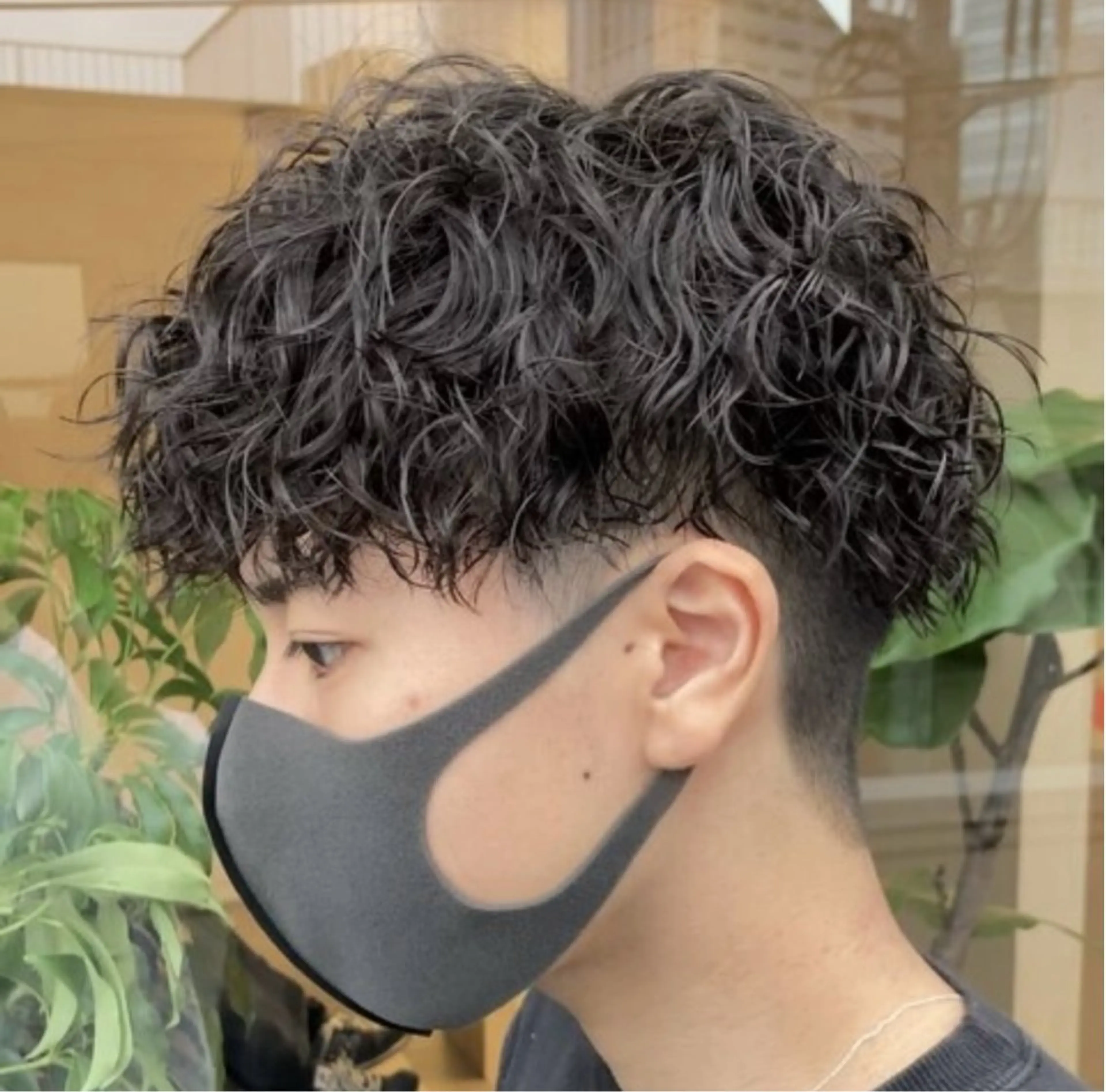 ミディアム パーマ ヘアアレンジ メンズ カット パーマ fifth 石川 凪のヘアスタイル