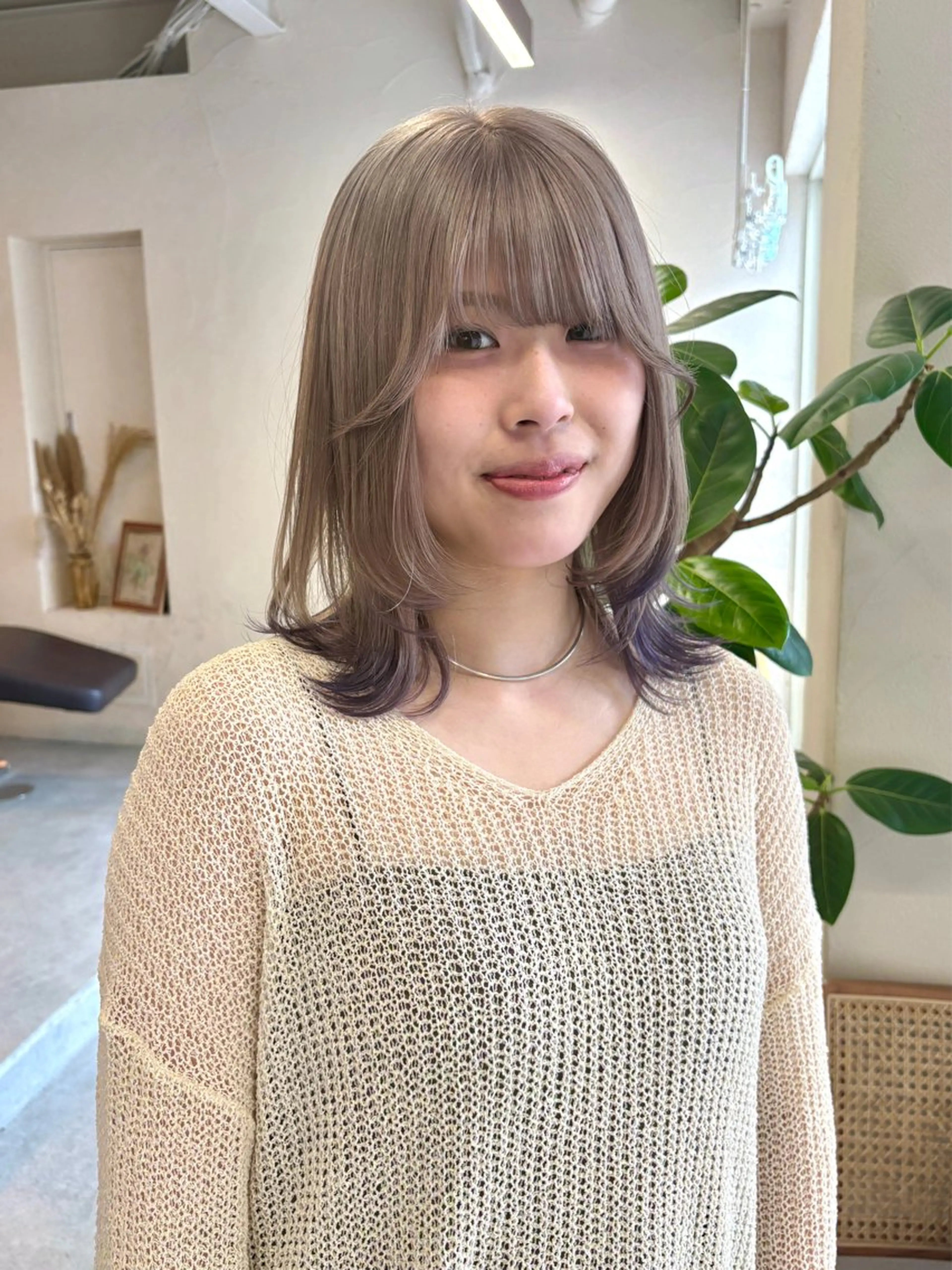 ミディアム カラー ベージュカラー パープルカラー ホワイトベージュ カット ヘアカラー トリートメント ヘアセット 💎韓国風レイヤー /ボブ💎Namiのヘアスタイル
