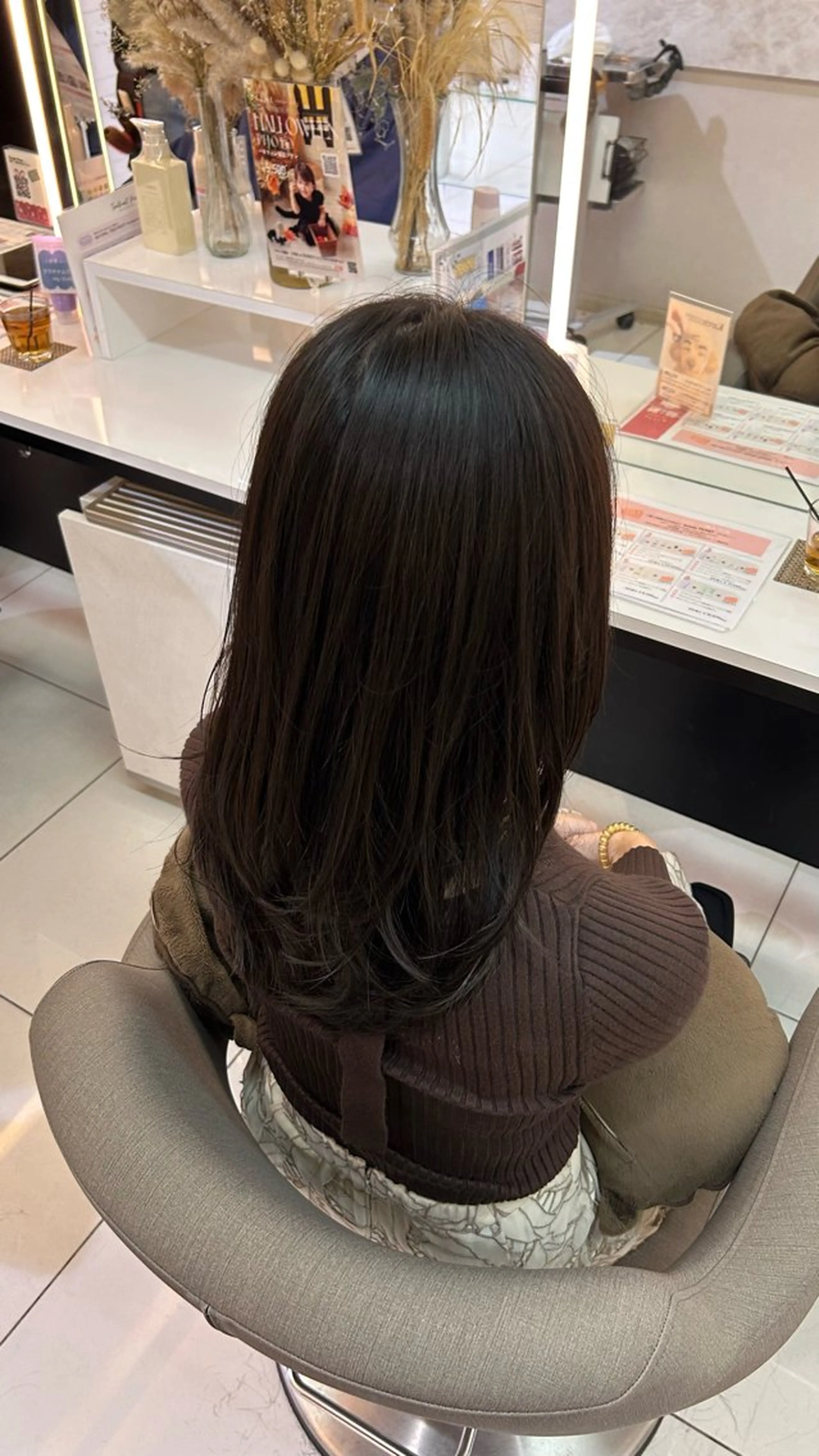 ミディアム レイヤーカット カット ヘアカラー コテ巻きパーマ/ 韓国レイヤー/なおのヘアスタイル