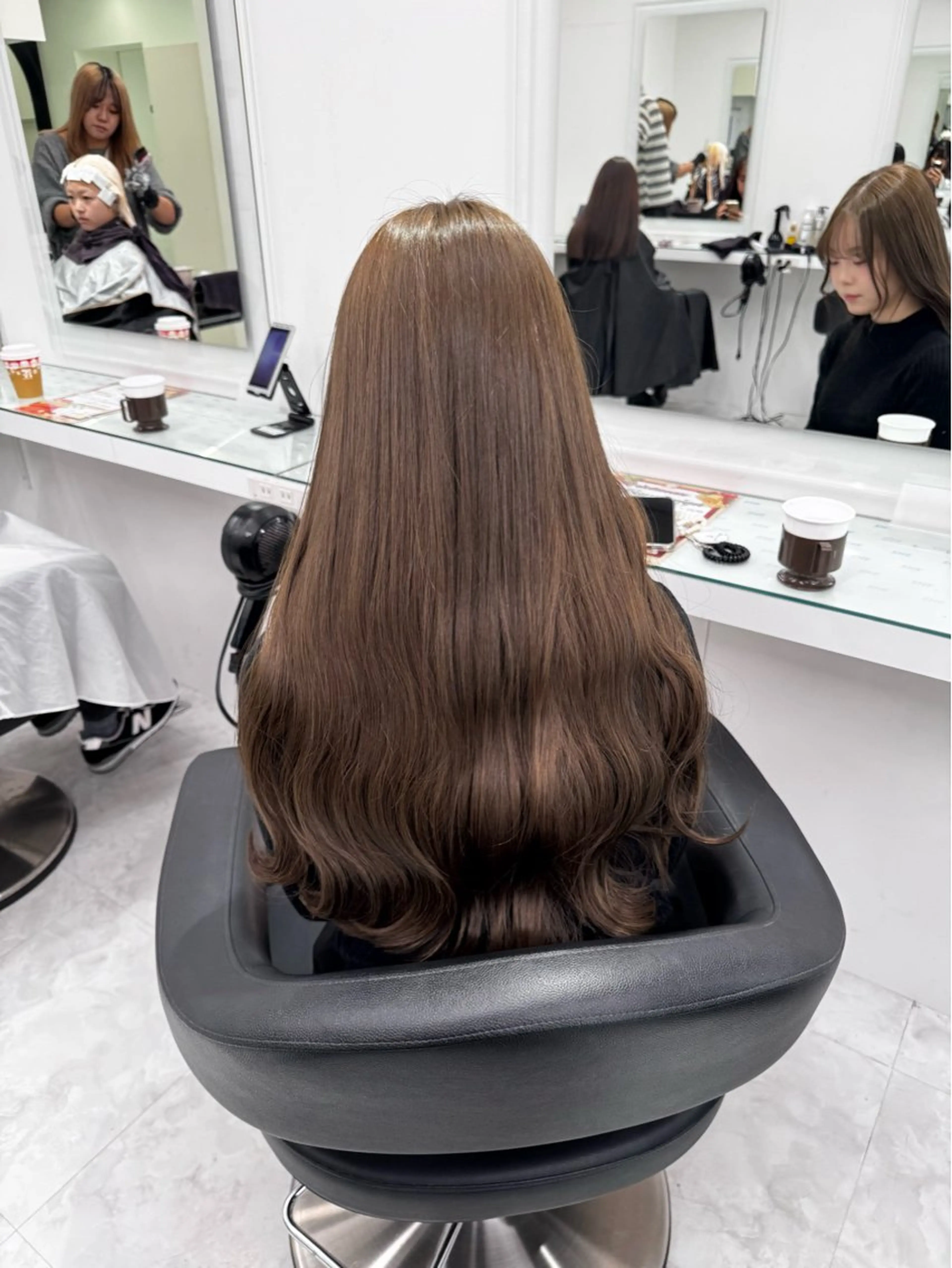 ロング カラー ヘアアレンジ 透け上品ハイトーン 職人ゆうと🤍のヘアスタイル