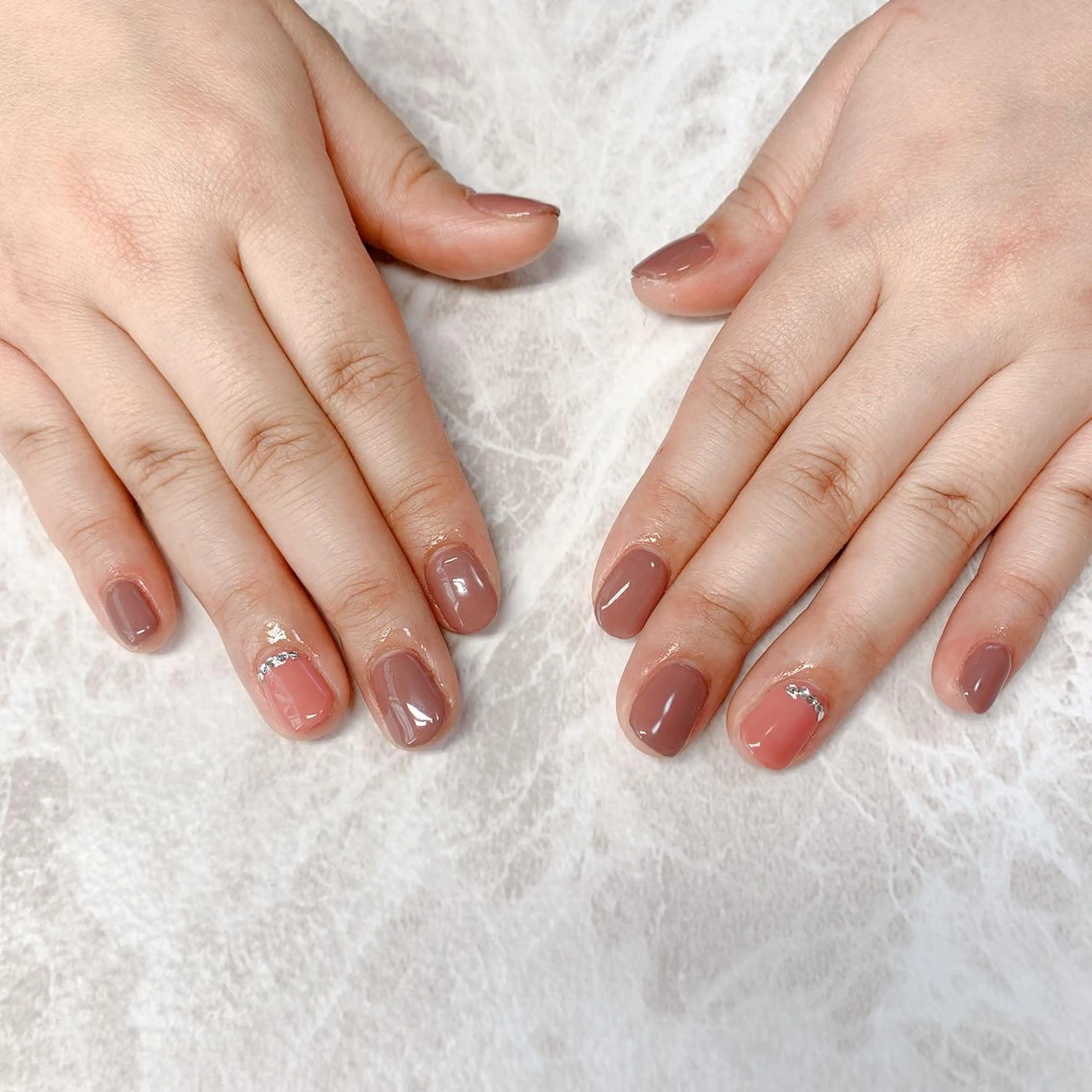 ネイル シンプルネイル ストーンネイル ハンドネイル 痩身/脱毛/ネイル HARUKAのエステ・リラクイメージ