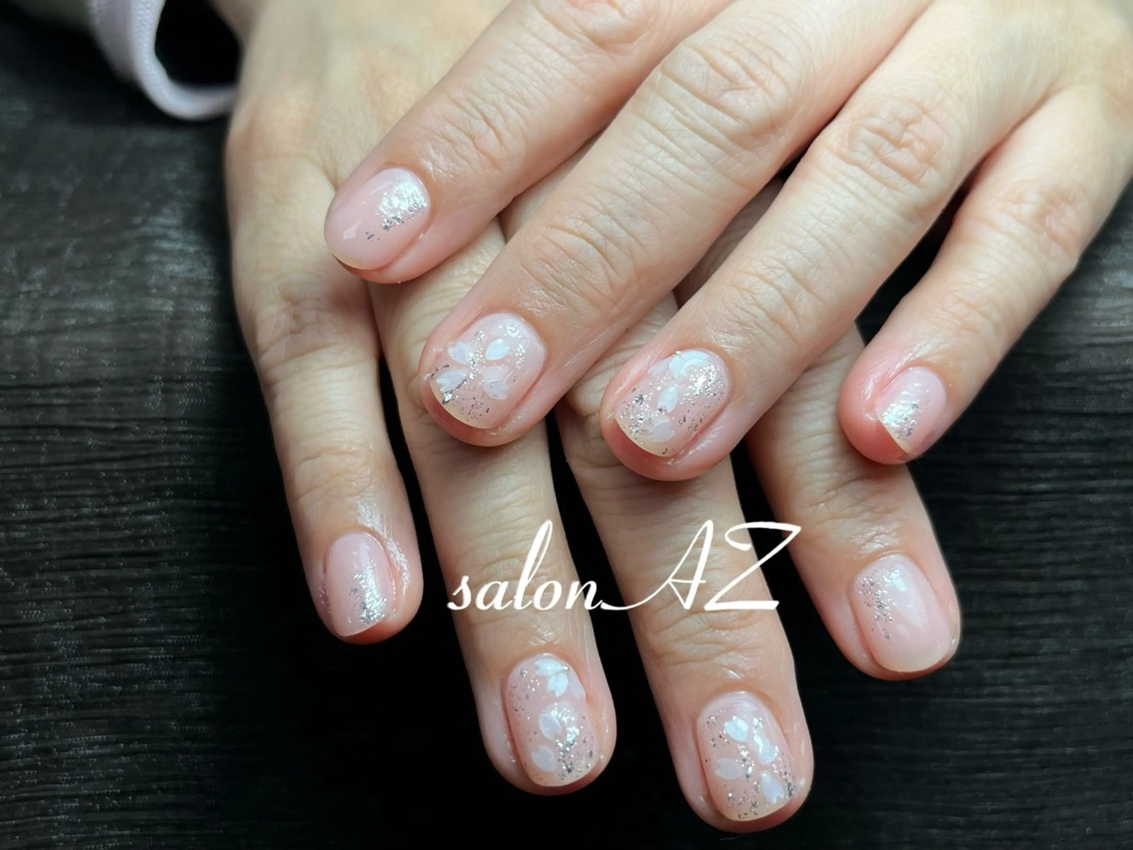 ネイル 長さ出し フットネイル フレンチネイル マグネットネイル ニュアンスネイル salon AZのネイルデザイン