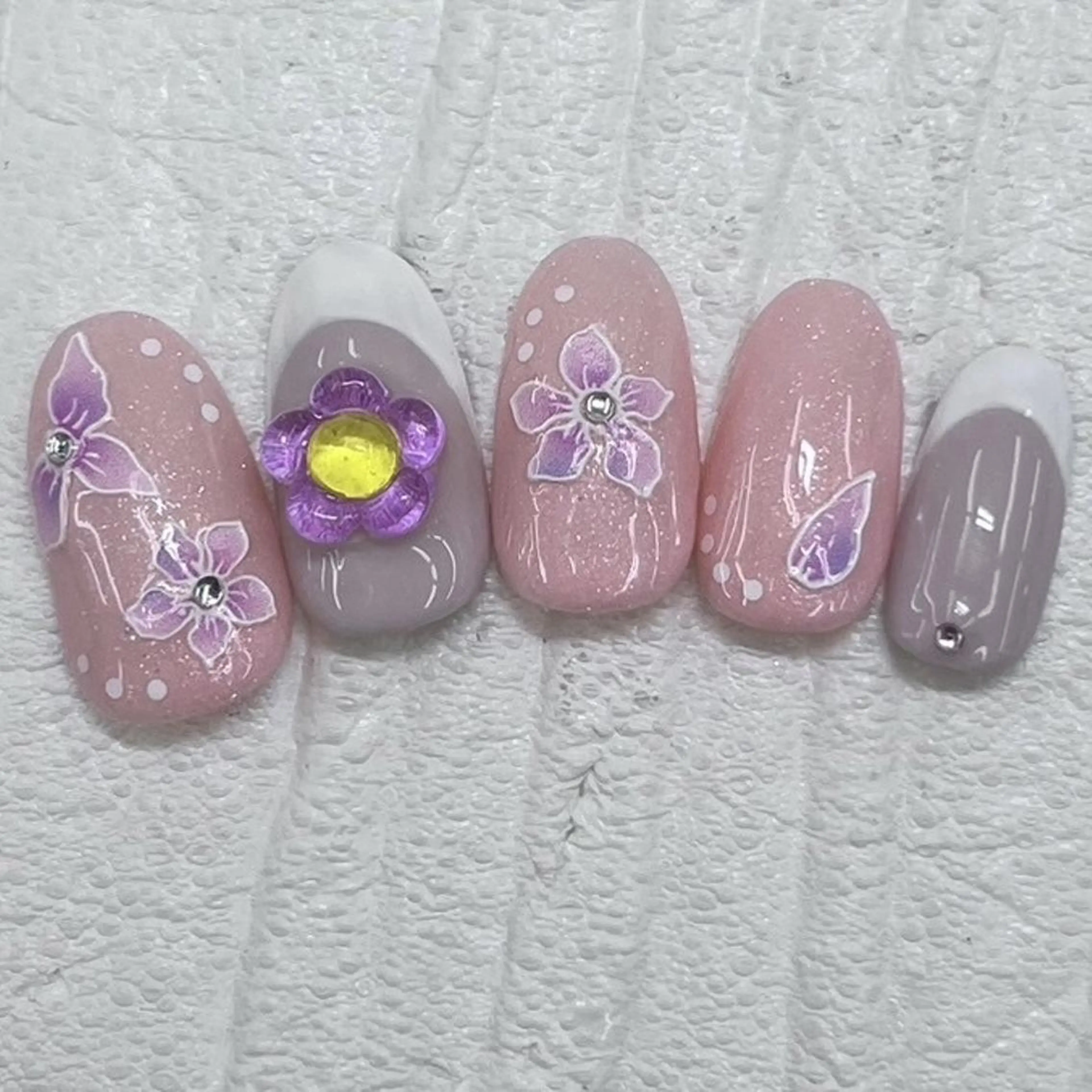 ネイル Nail salon Honey Beeのネイルデザイン