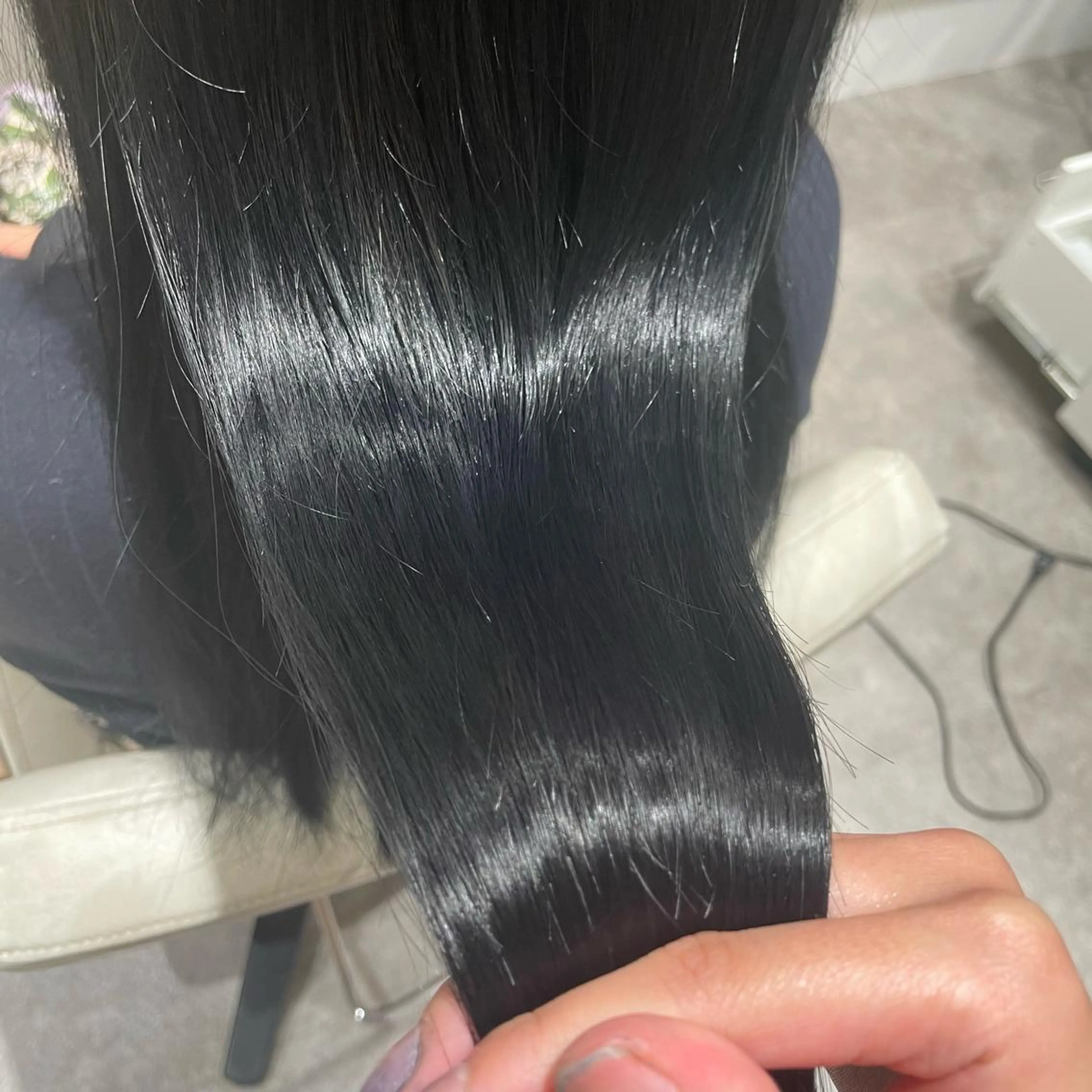 ロング 髪質改善 ヘアカラー トリートメント ハイトーン🦄ネイル 💞のぶちのネイルデザイン