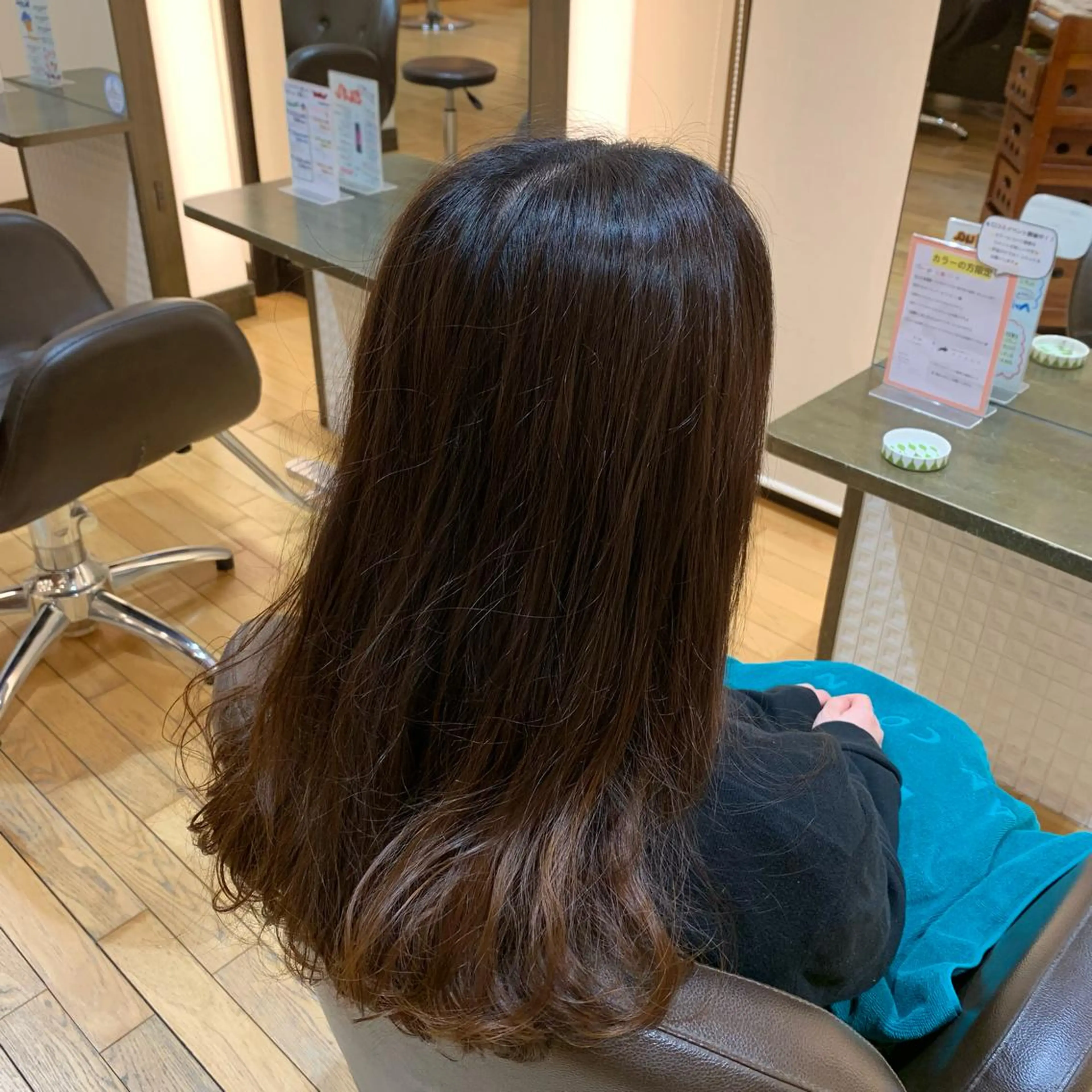 ロング パーマ デジタルパーマ 透明感艶カラー/ 岡田澪香のヘアスタイル