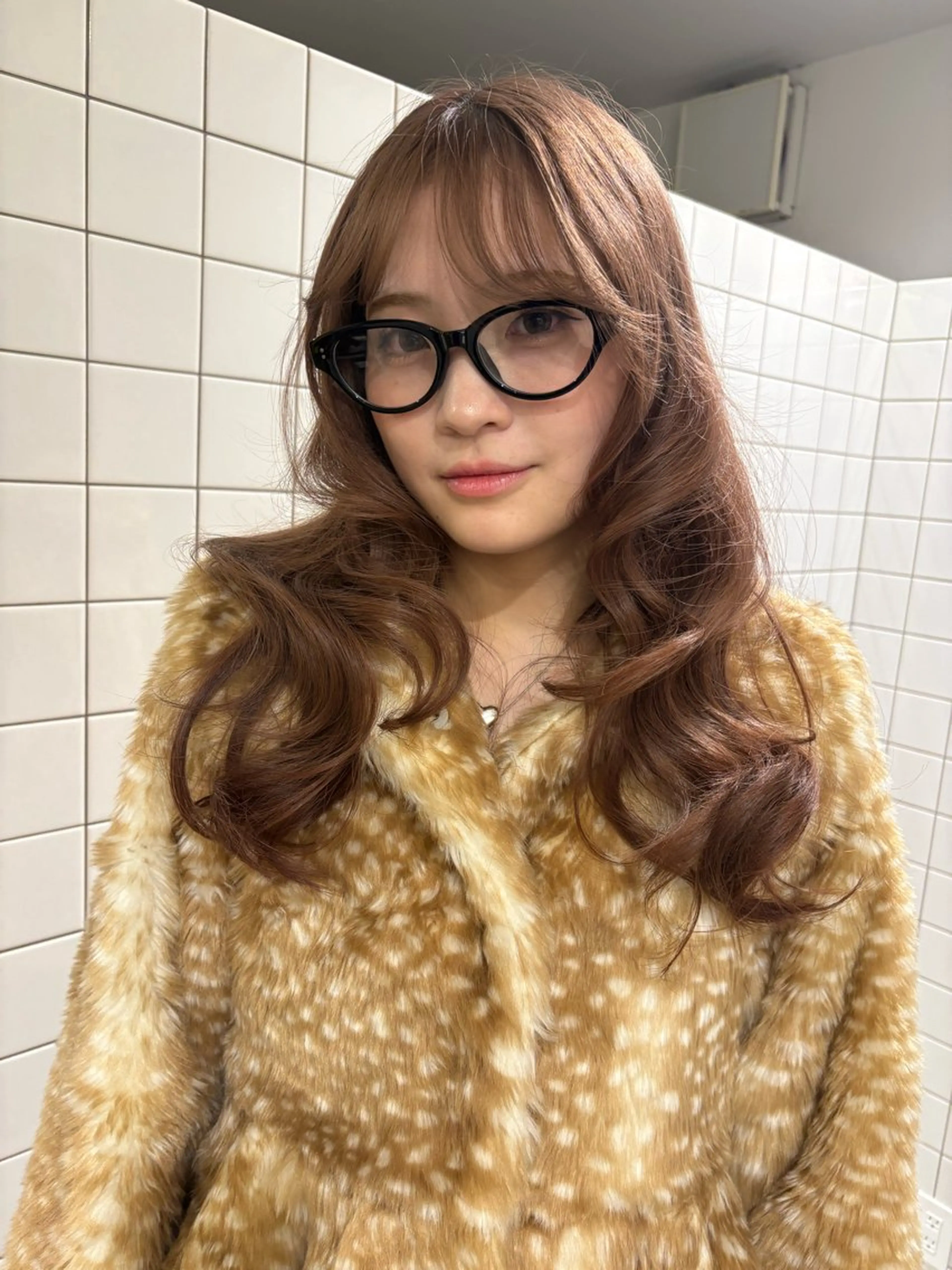 ロング カラー ベージュカラー ブリーチ ケアブリーチ 透明感カラー ラベンダーカラー カット ヘアカラー トリートメント kanami/ 中崎町美容室のヘアスタイル