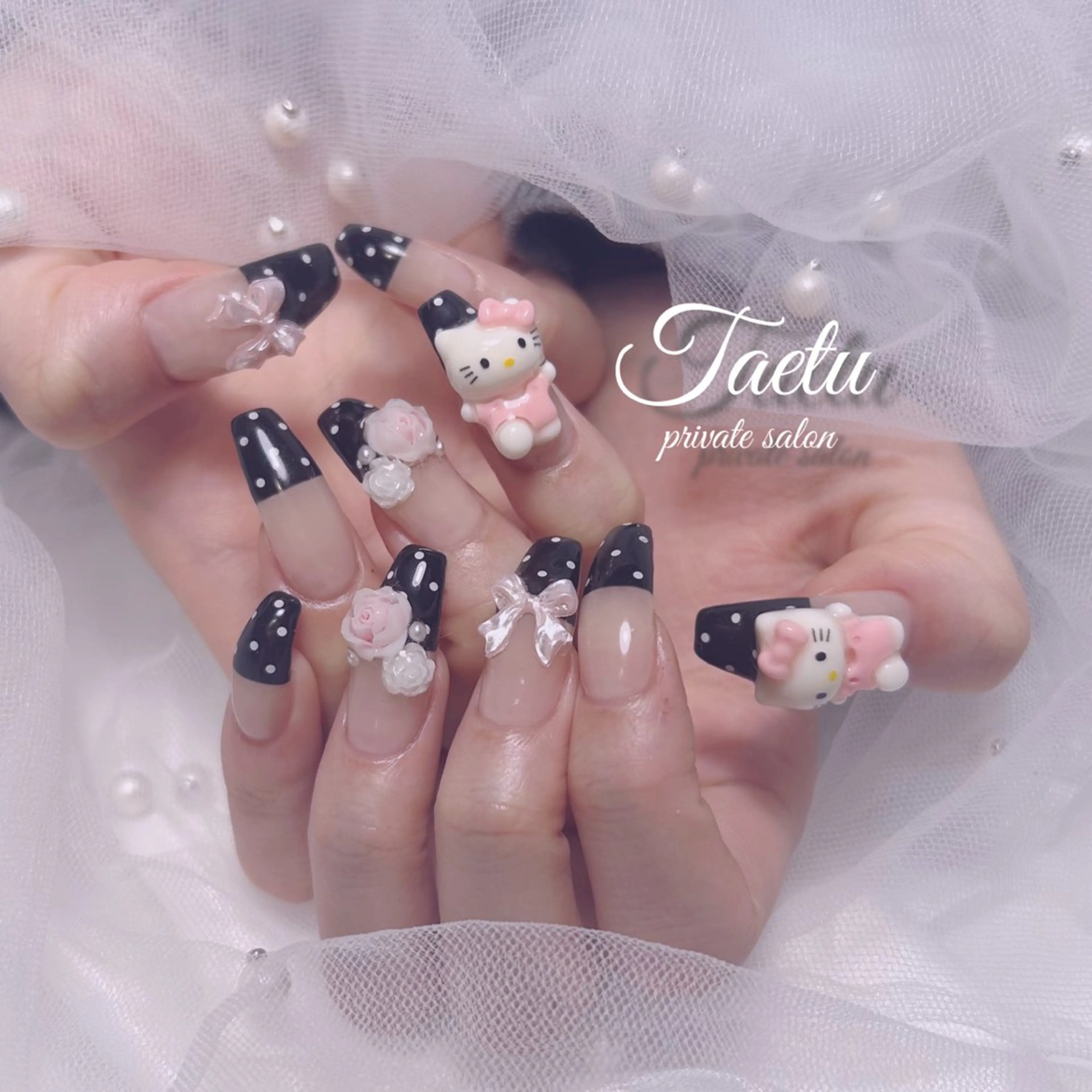 ネイル 持ち込み 𝐓𝐀𝐄𝐓𝐔 💜Ayumiのネイルデザイン