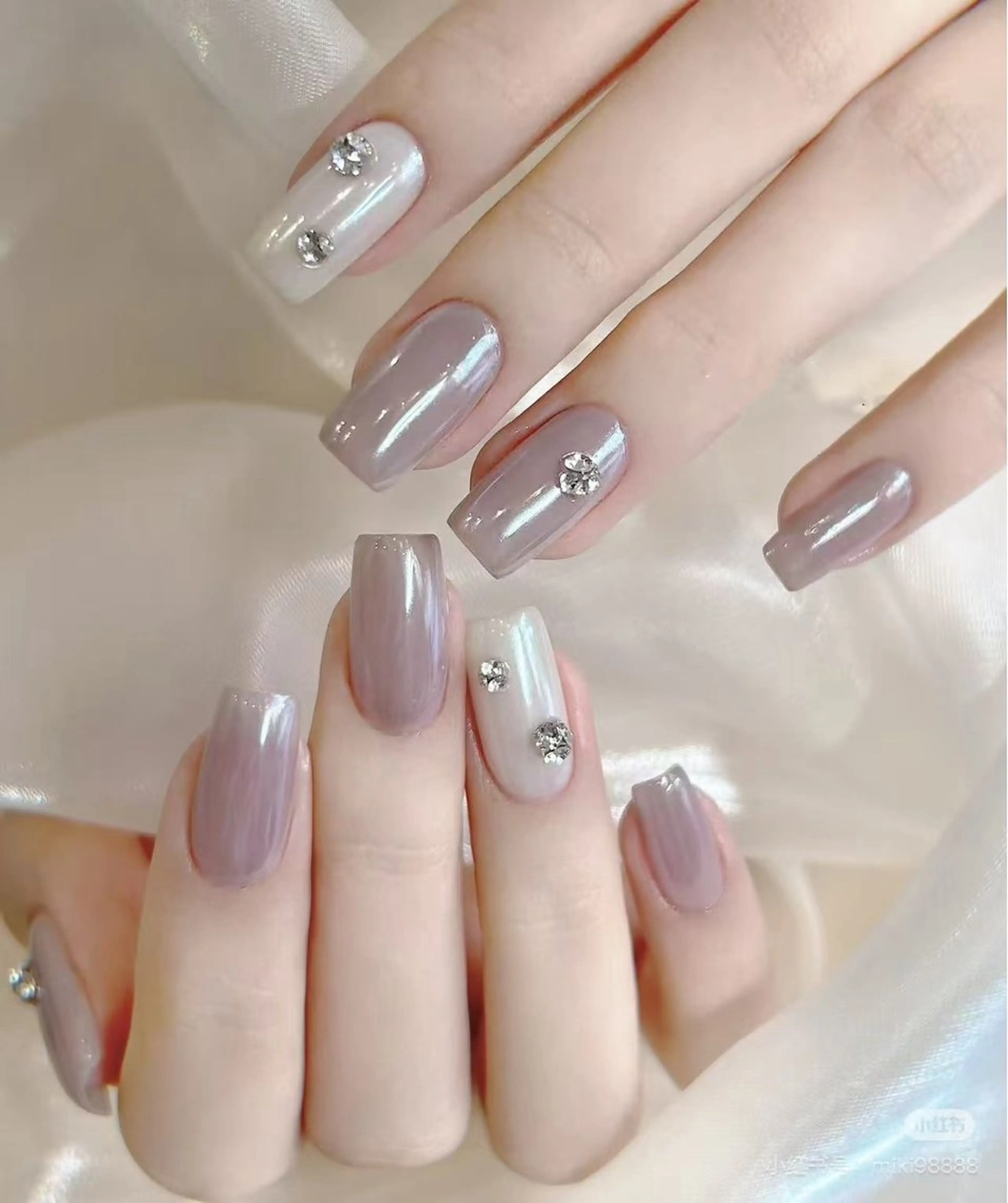 ネイル オーロラネイル フラワーネイル フットネイル フレンチネイル ジェルネイル ハンドネイル 相沢 さやかのネイルデザイン