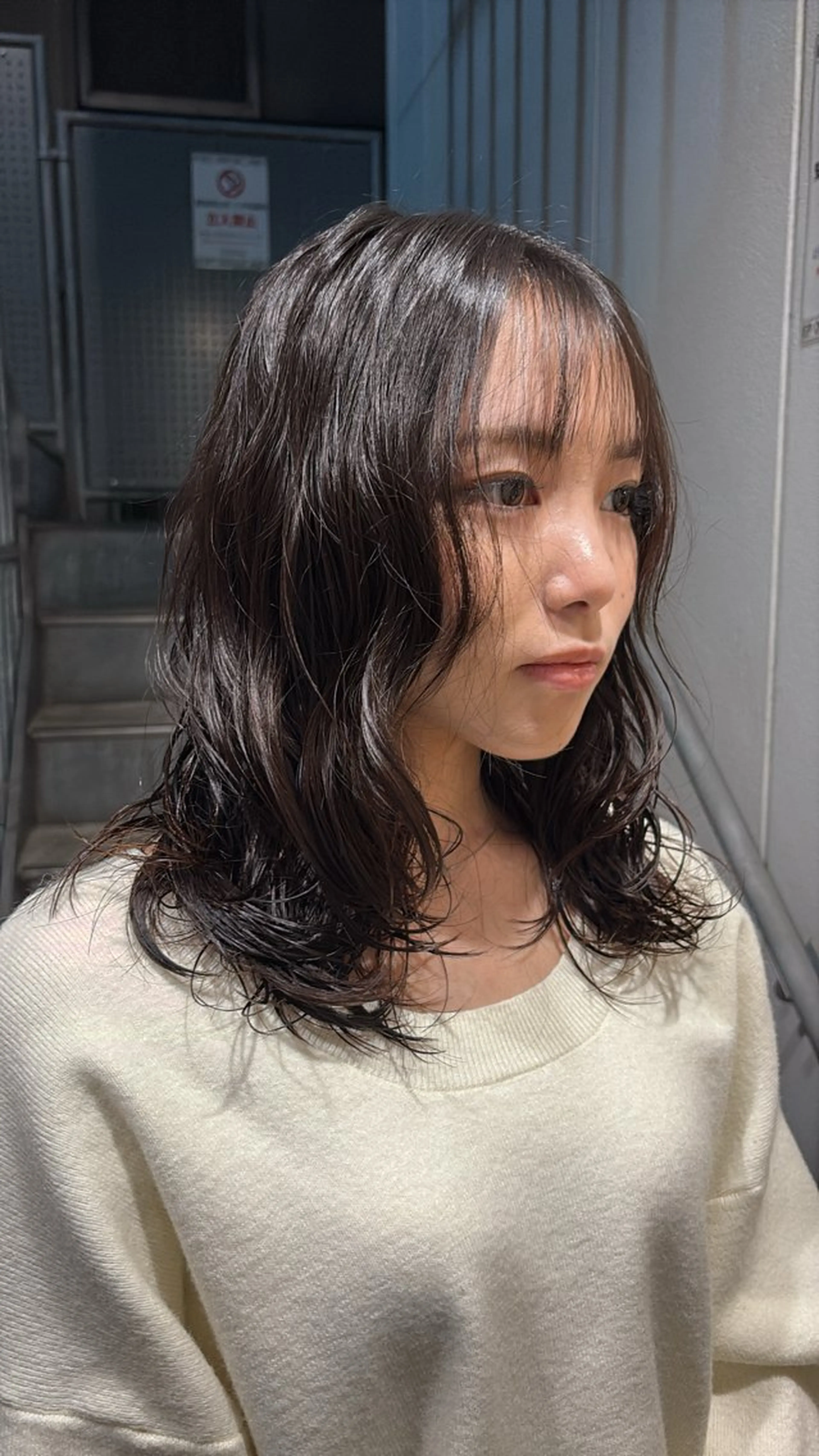 ミディアム パーマ ミディアムパーマ LONESS   表参道所属・桃崎 晏地のヘアスタイル
