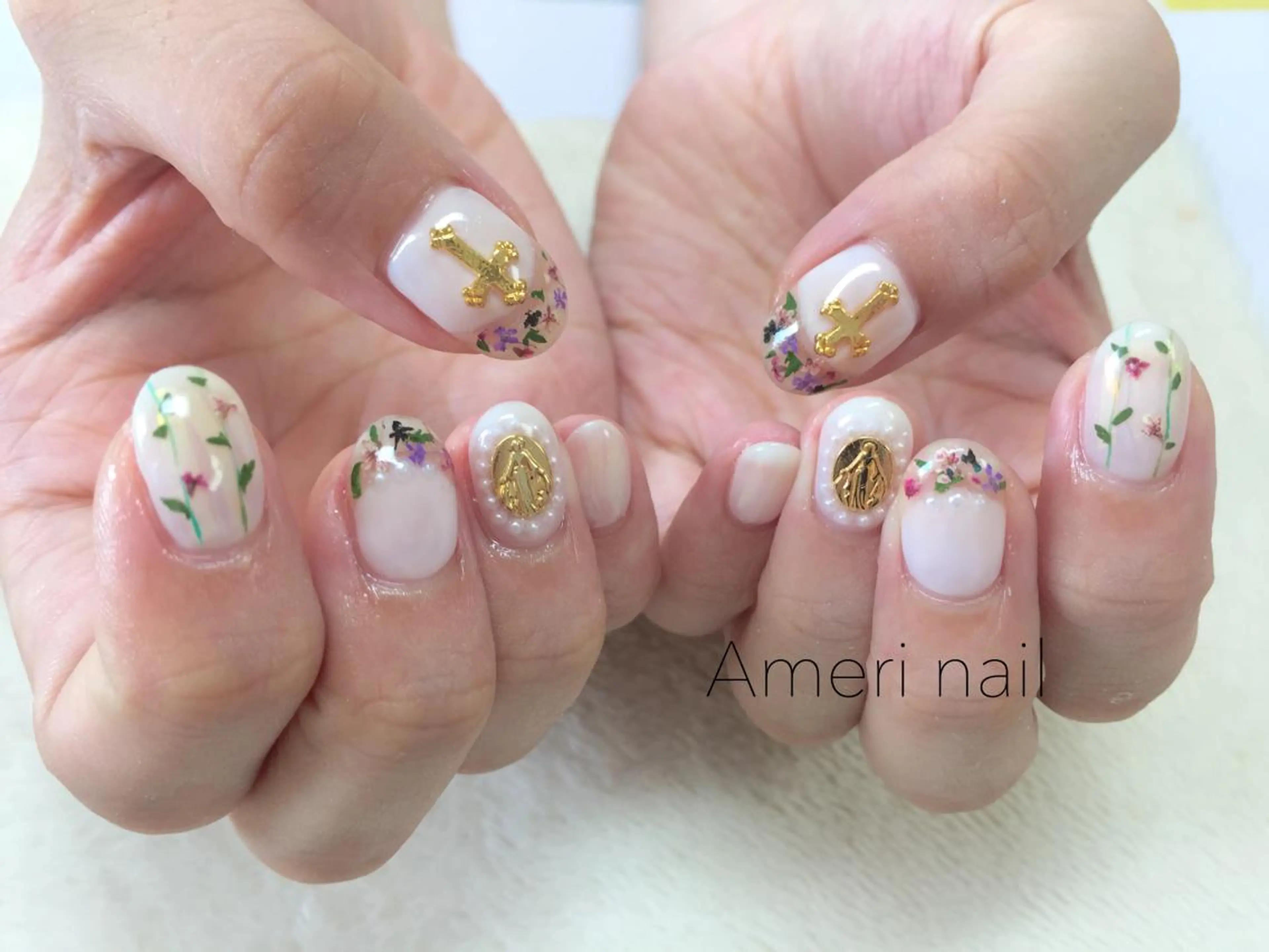 ネイル nailist TOMOのネイルデザイン