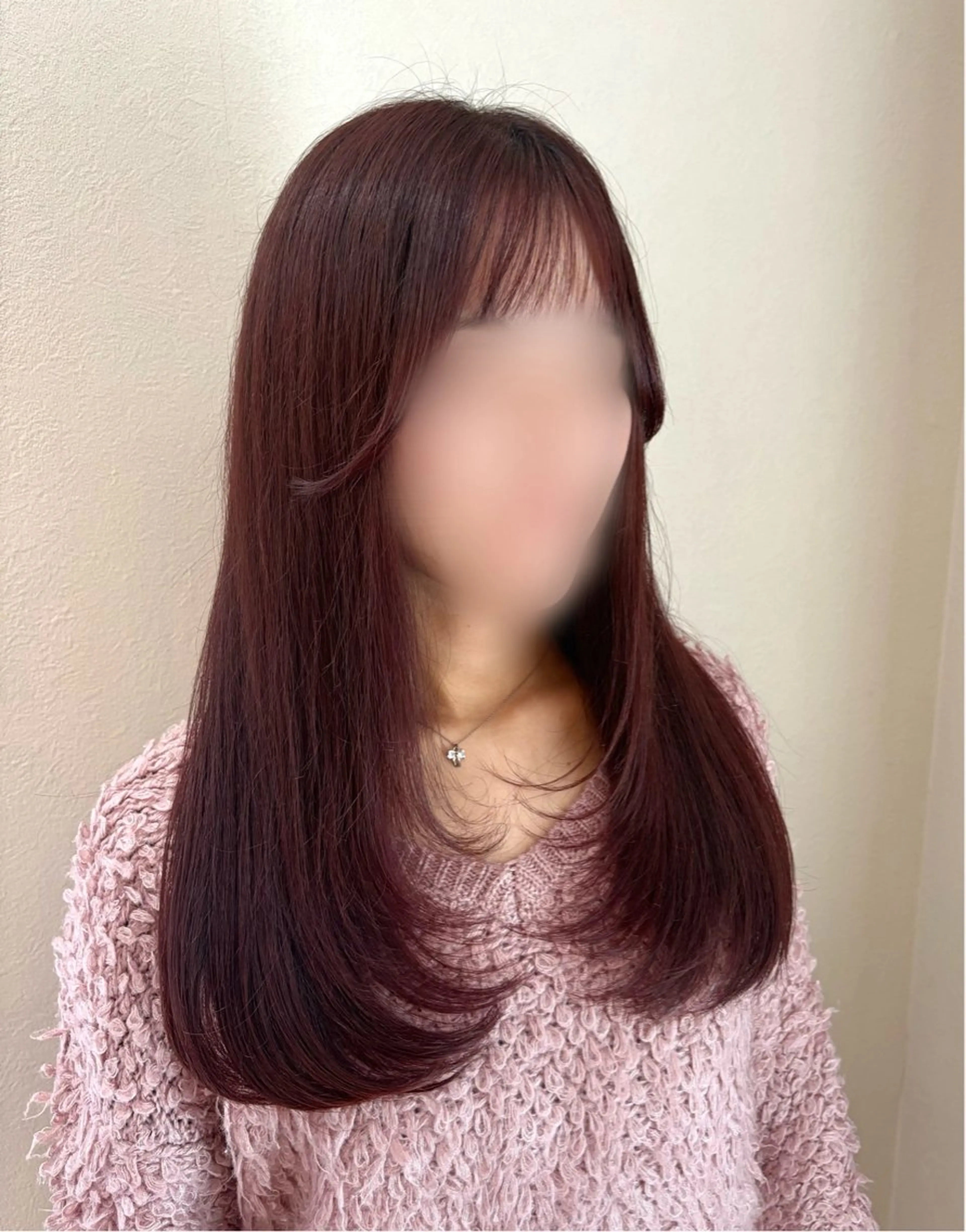 ロング ロングレイヤー ピンクブラウン レイヤーカット ロング カット ヘアカラー トリートメント 透明感/顔周りカット /レイヤー/岡本のヘアスタイル