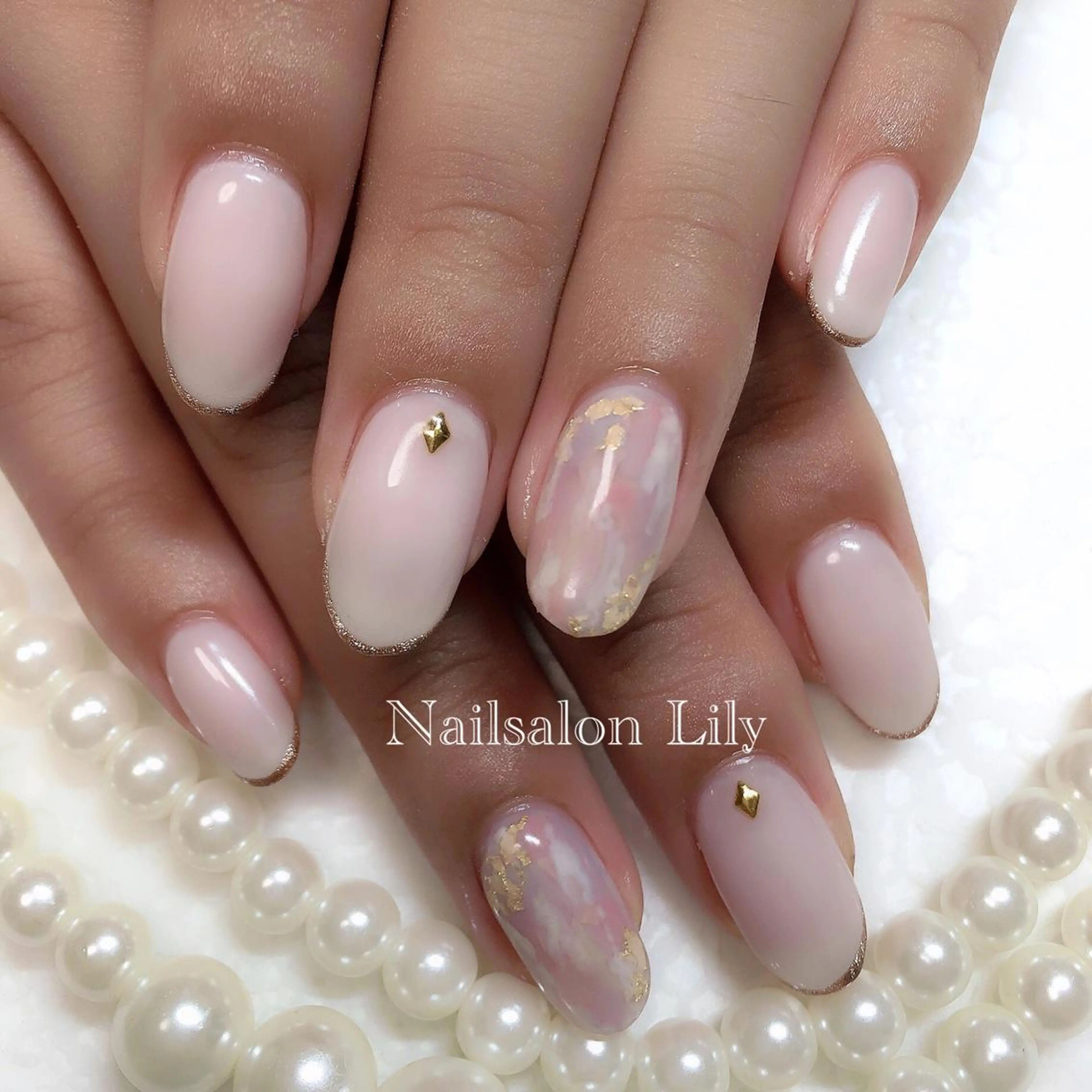 ネイル ラメ(グリッター) Lily*nail 🌻Mii🌻のネイルデザイン