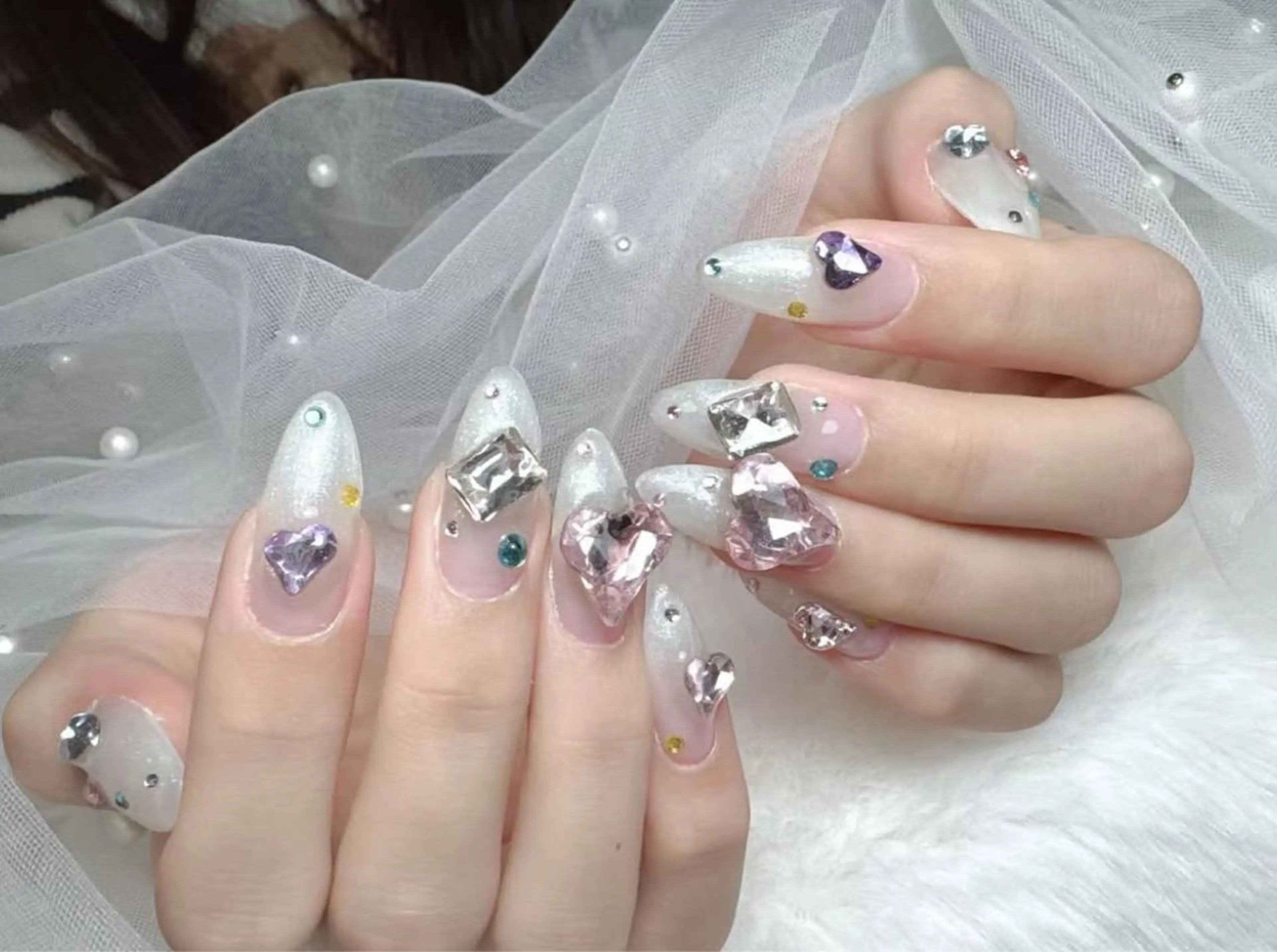 ネイル アートネイル フラワーネイル フレンチネイル ジェルネイル グラデーション ハンドネイル Ryu Nail NekoChanのネイルデザイン