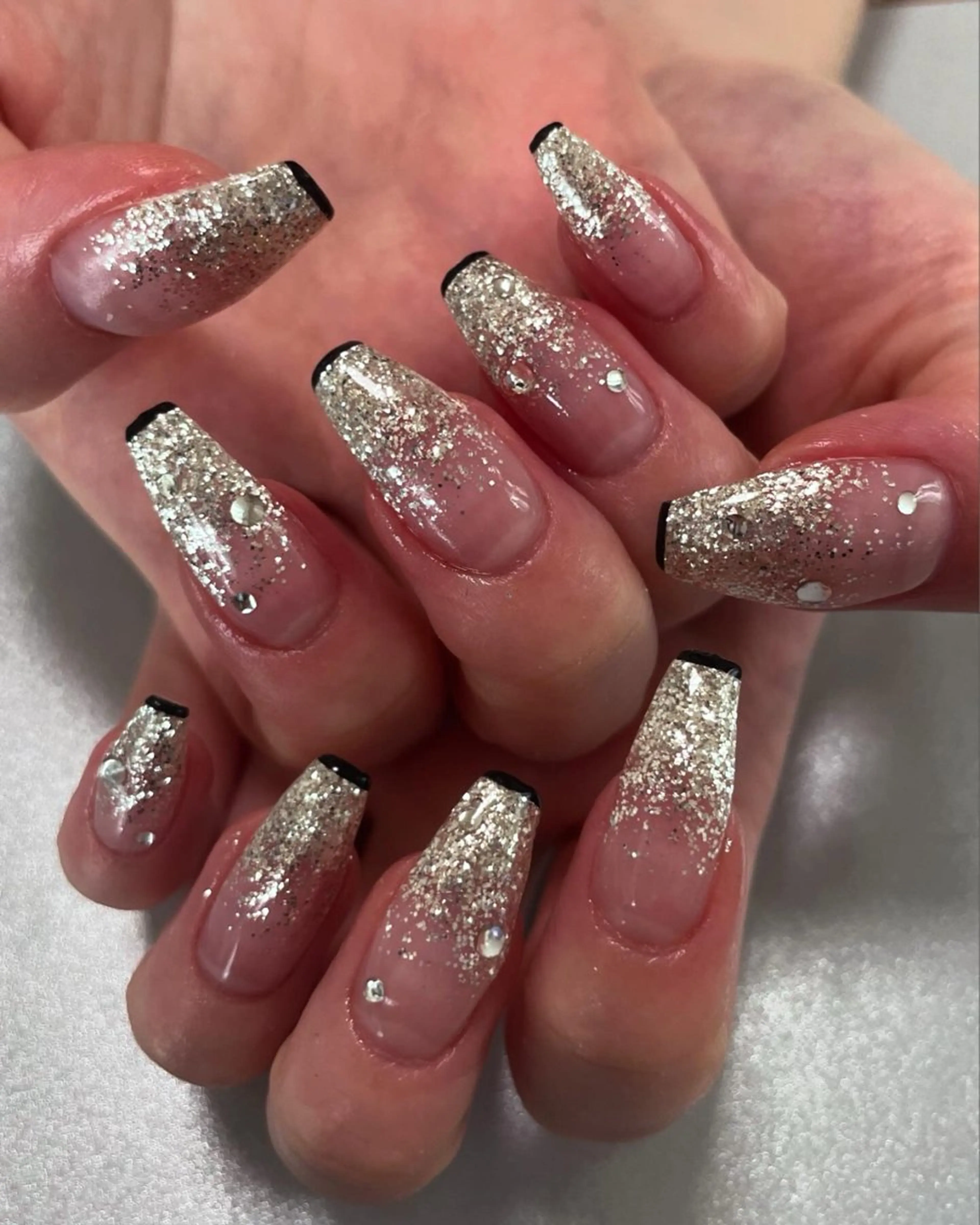 ネイル グラデーション キラキラネイル ラメ(グリッター) ラメグラデーション AZNAIL matsudaのネイルデザイン