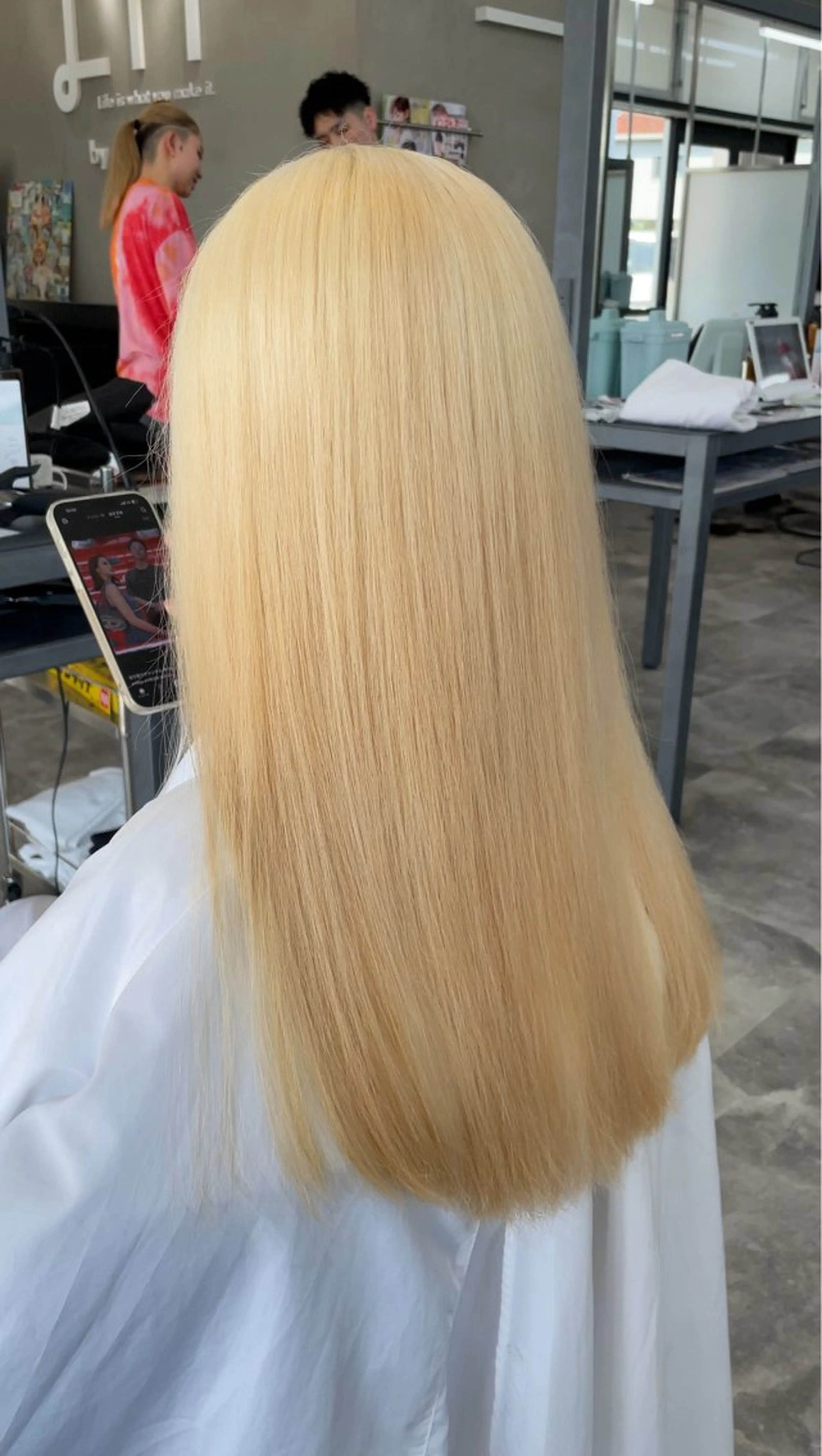 カラー ブリーチカラー特化 ✨️永井諒のヘアスタイル