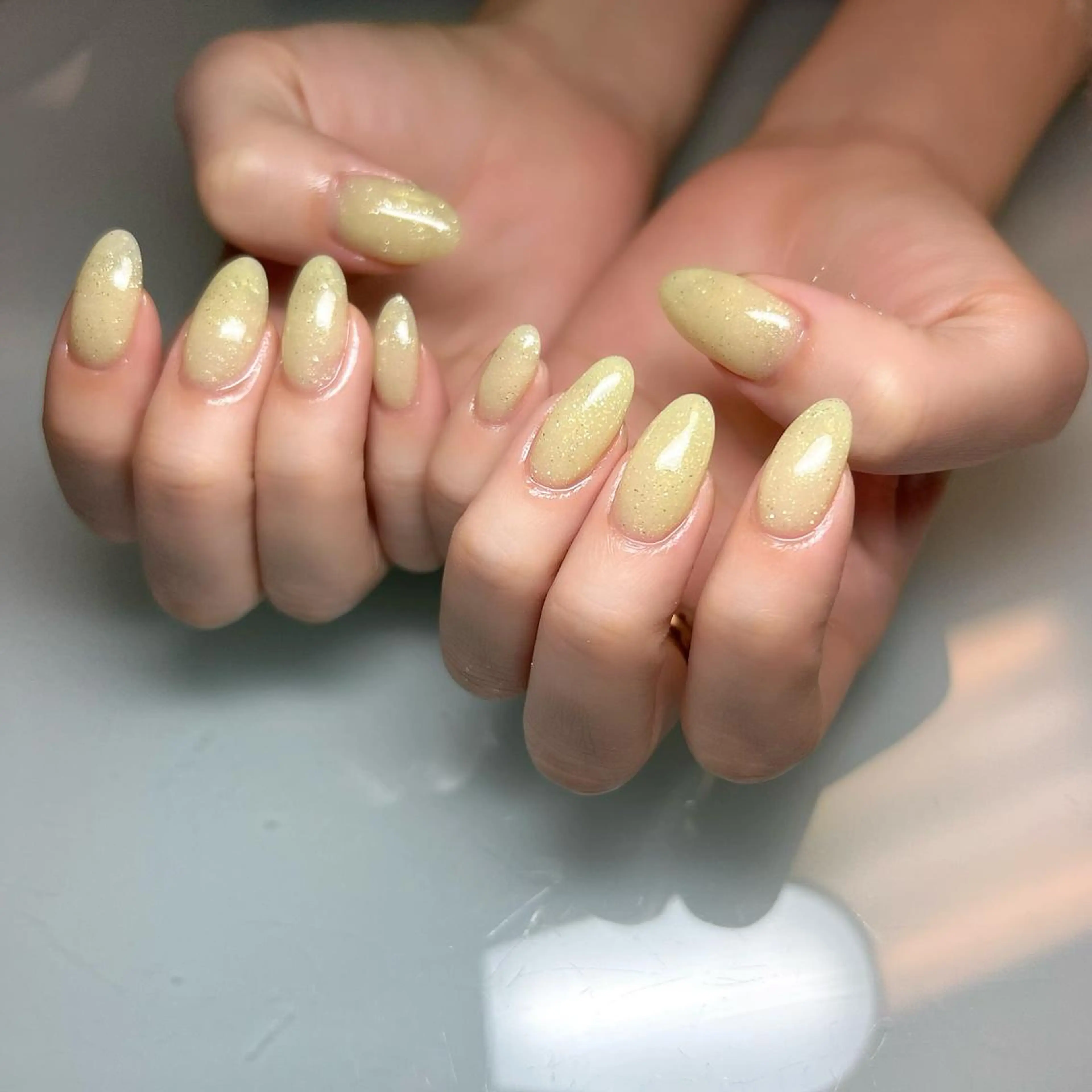 ネイル maison dari (ﾒｿﾞﾝ   ﾀﾞﾘ )所属・高橋 ユカのネイルデザイン