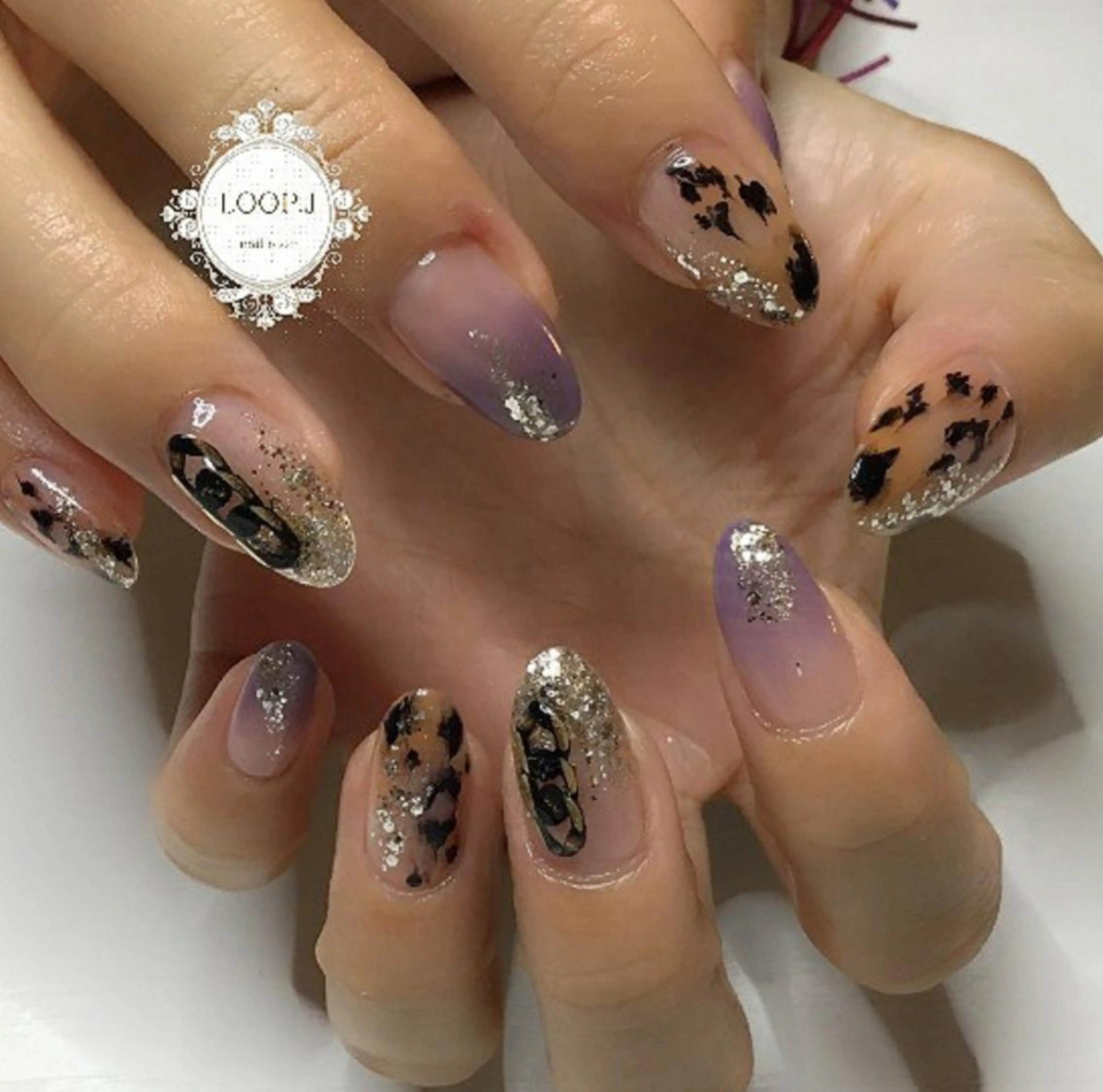 ネイル ハンドネイル おおくぼ めぐみのネイルデザイン