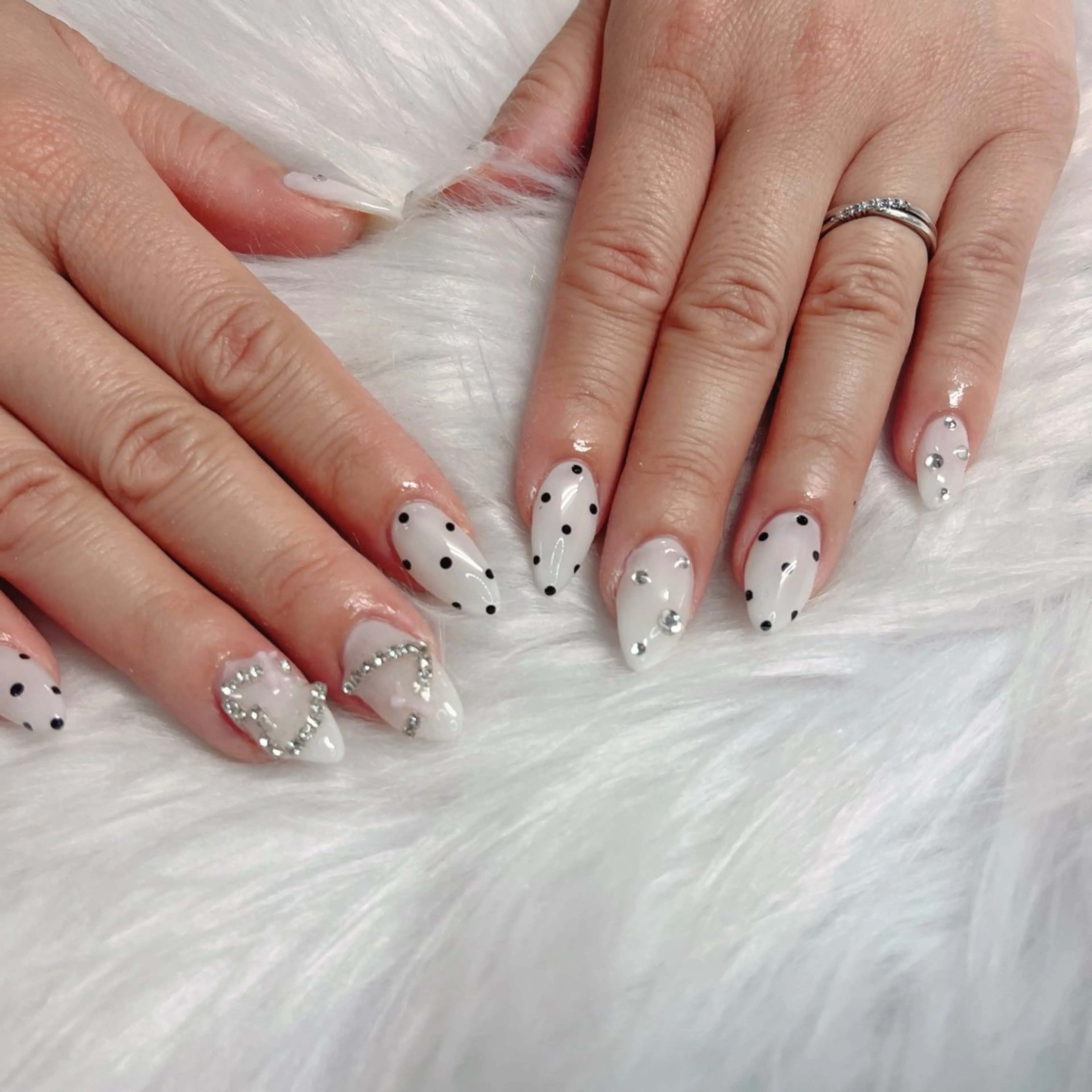 ネイル ハンドネイル 茂木 柚佳のネイルデザイン