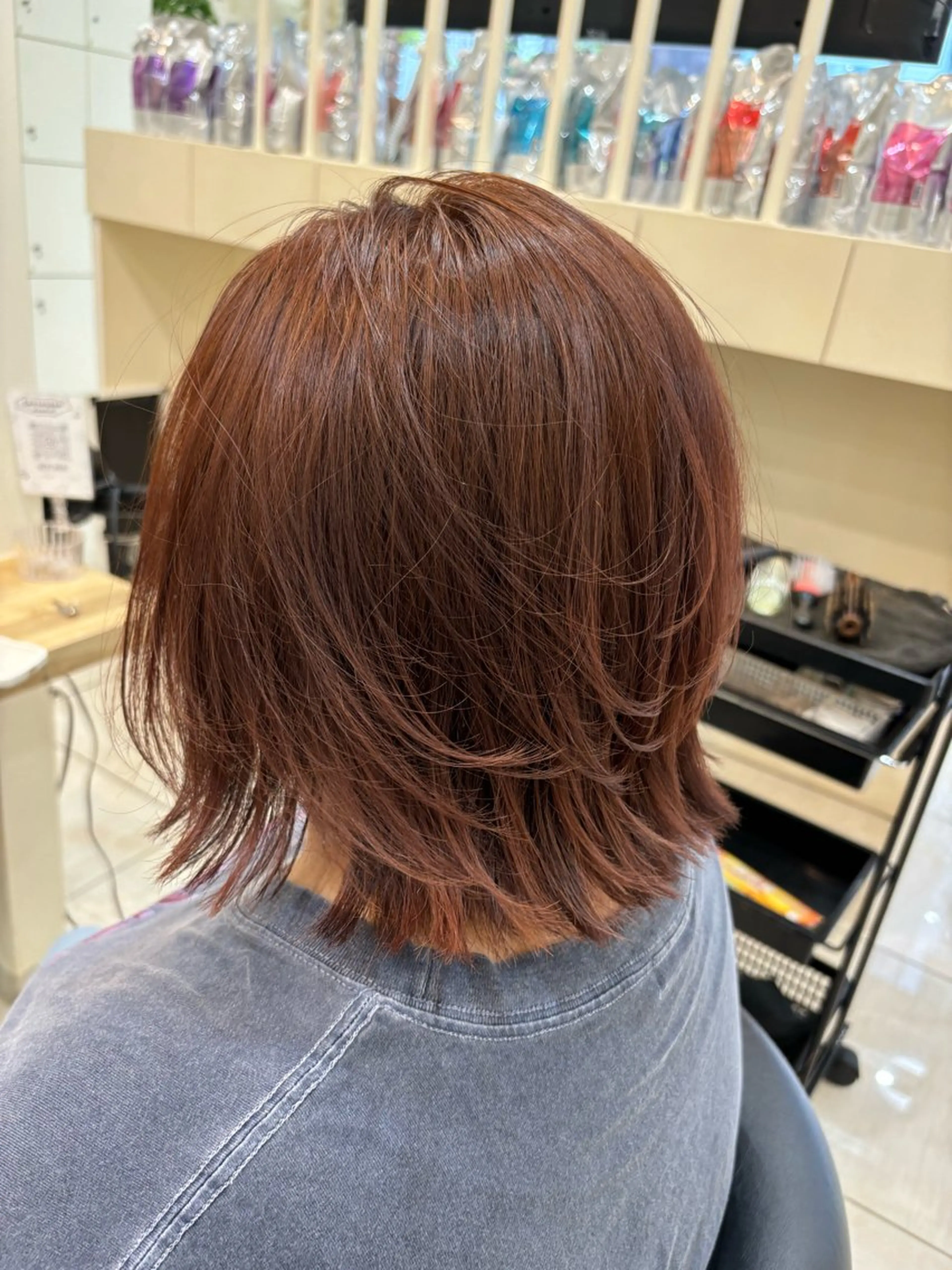 ショート カラー カシス ハイライトカラー インナーカラー オレンジ ハイライト カット ヘアカラー トリートメント 田野倉NEXT店 美髪ニストのヘアスタイル