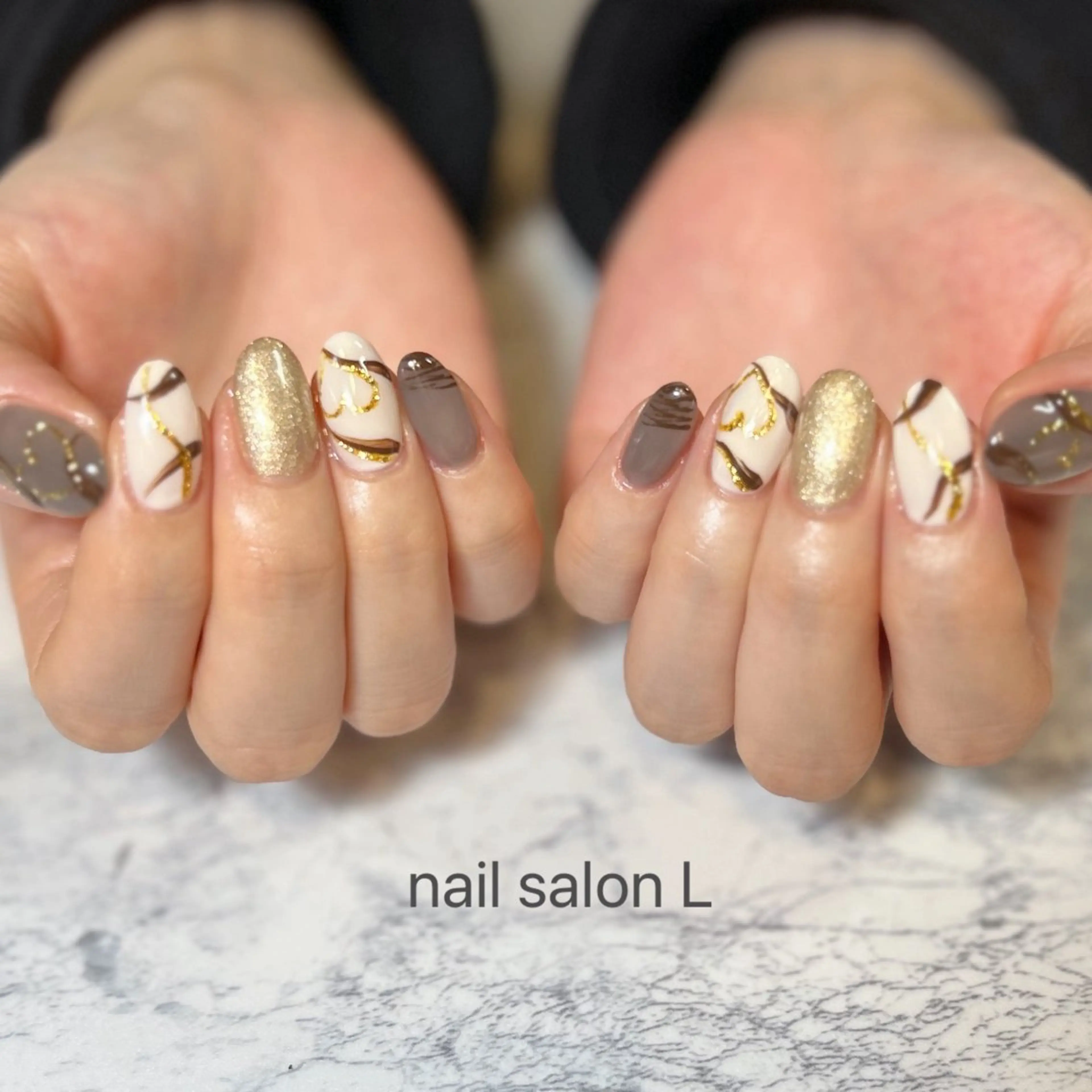 ネイル ラメ(グリッター) バレンタイン ハンドネイル 吉川市 ネイルサロンLのネイルデザイン